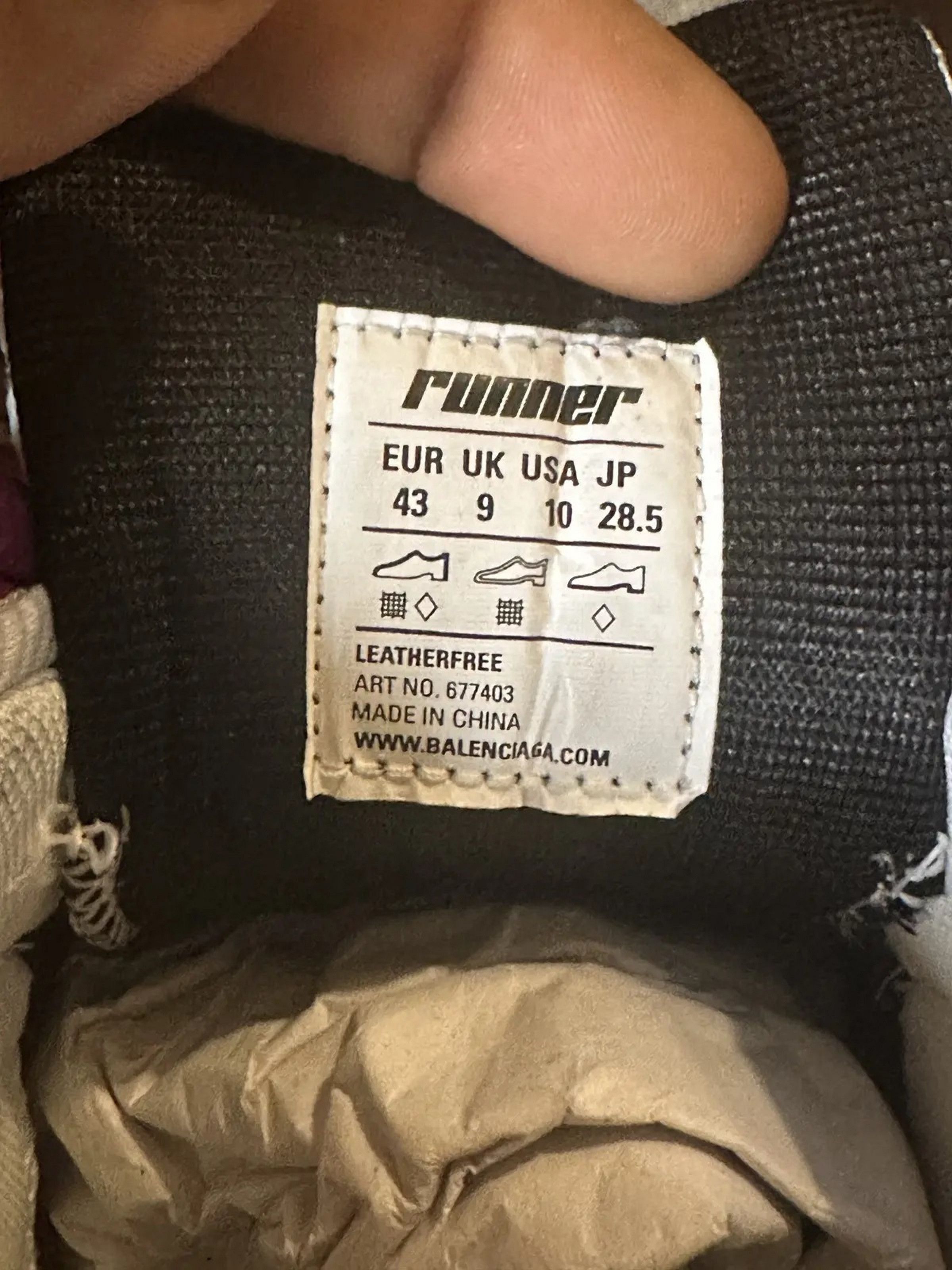 Balenciaga Balenciaga Runner Multicolor Sneakers Size US 10 / EU 43 - 7 Thumbnail