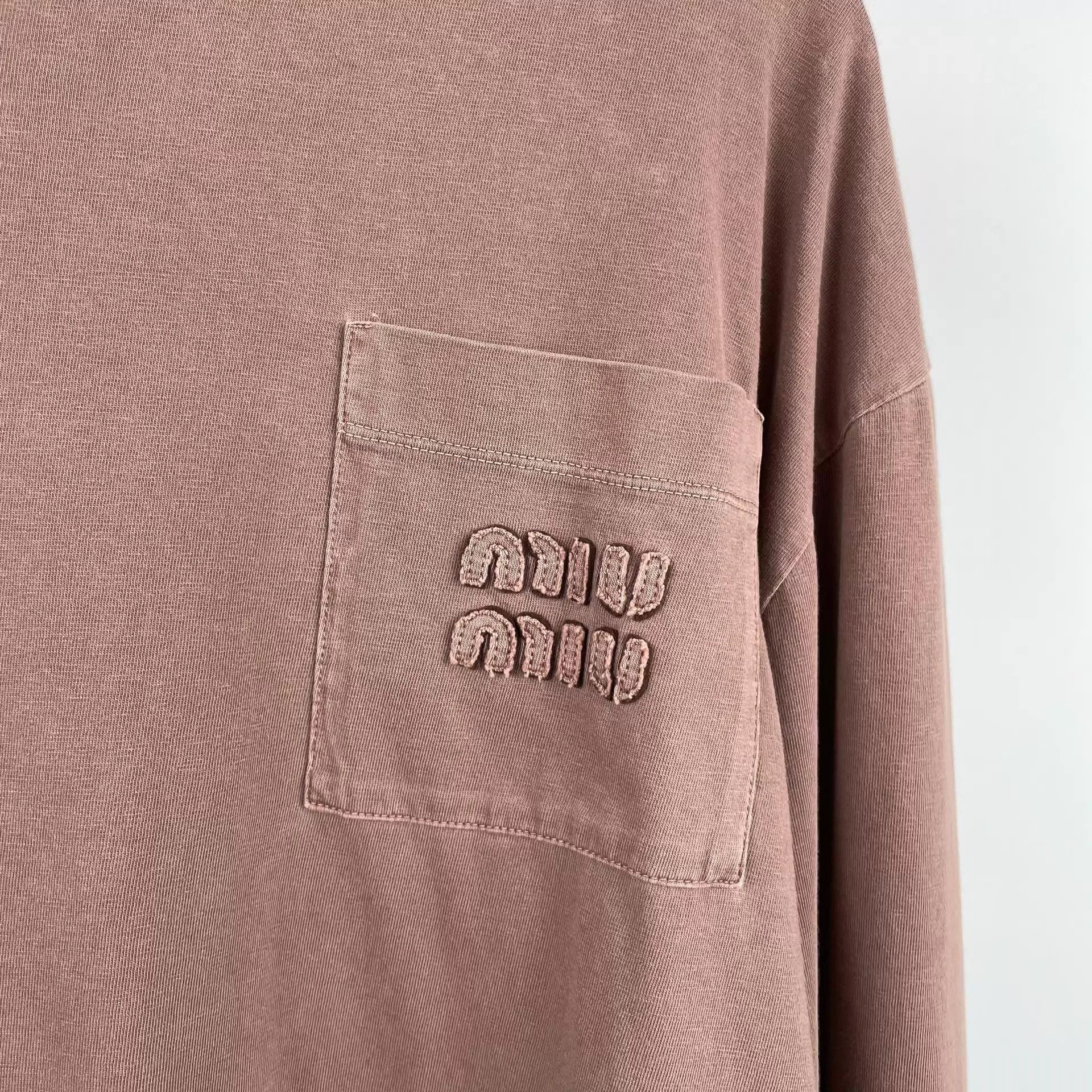 Miu Miu MIU MIU brown long sleeve sweatshirt XS Size XS / US 0-2 / IT 36-38 - 3 Thumbnail