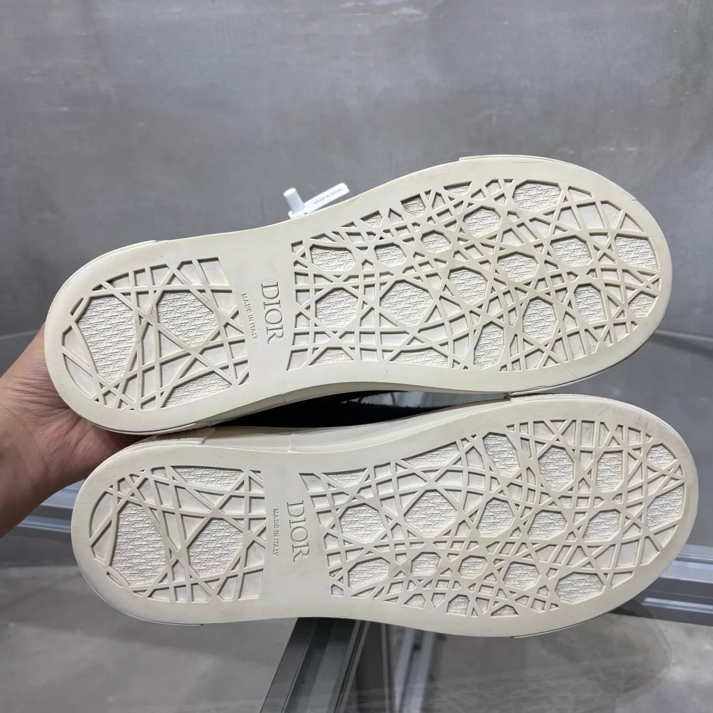 Dior Dior 25ss B33 Blue Suede Sneaker 39 Size US 8.5 / IT 38.5 - 7 Thumbnail