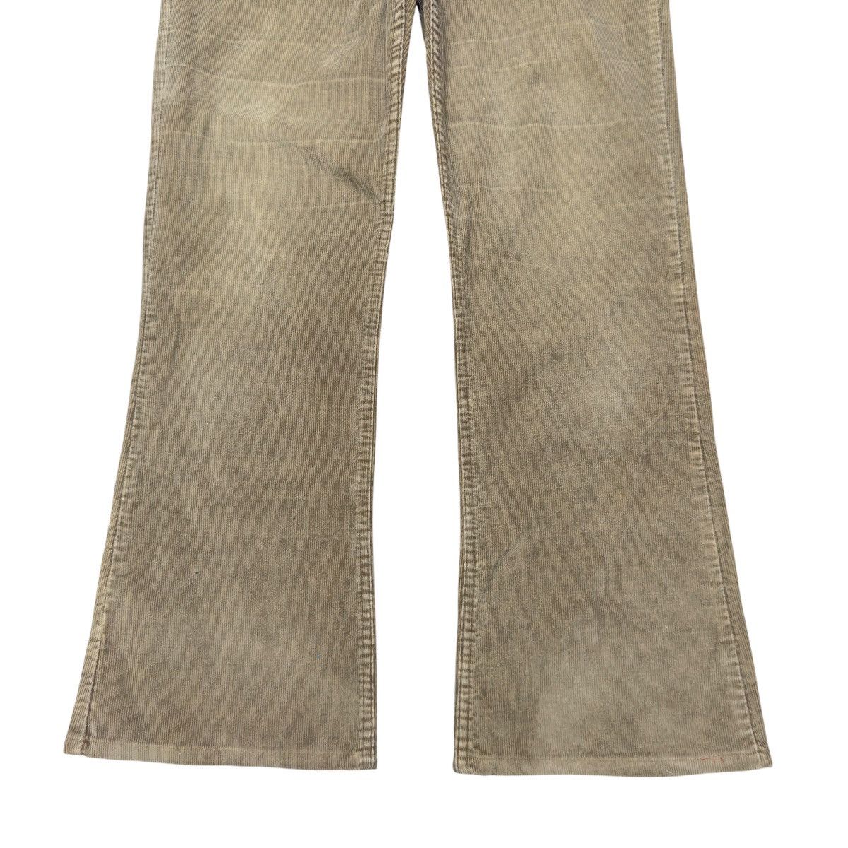Levi's Vintage 70s Levis 646 Brown Corduroy Flare Jeans Size US 34 / EU 50 - 6 Thumbnail