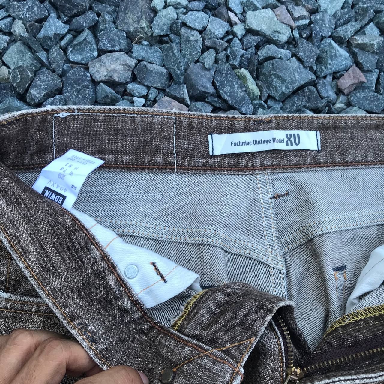 Edwin VINTAGE EDWIN EXCLUSIVE Faded Brown Distressed jean W29x32 Size US 29 - 12 Thumbnail