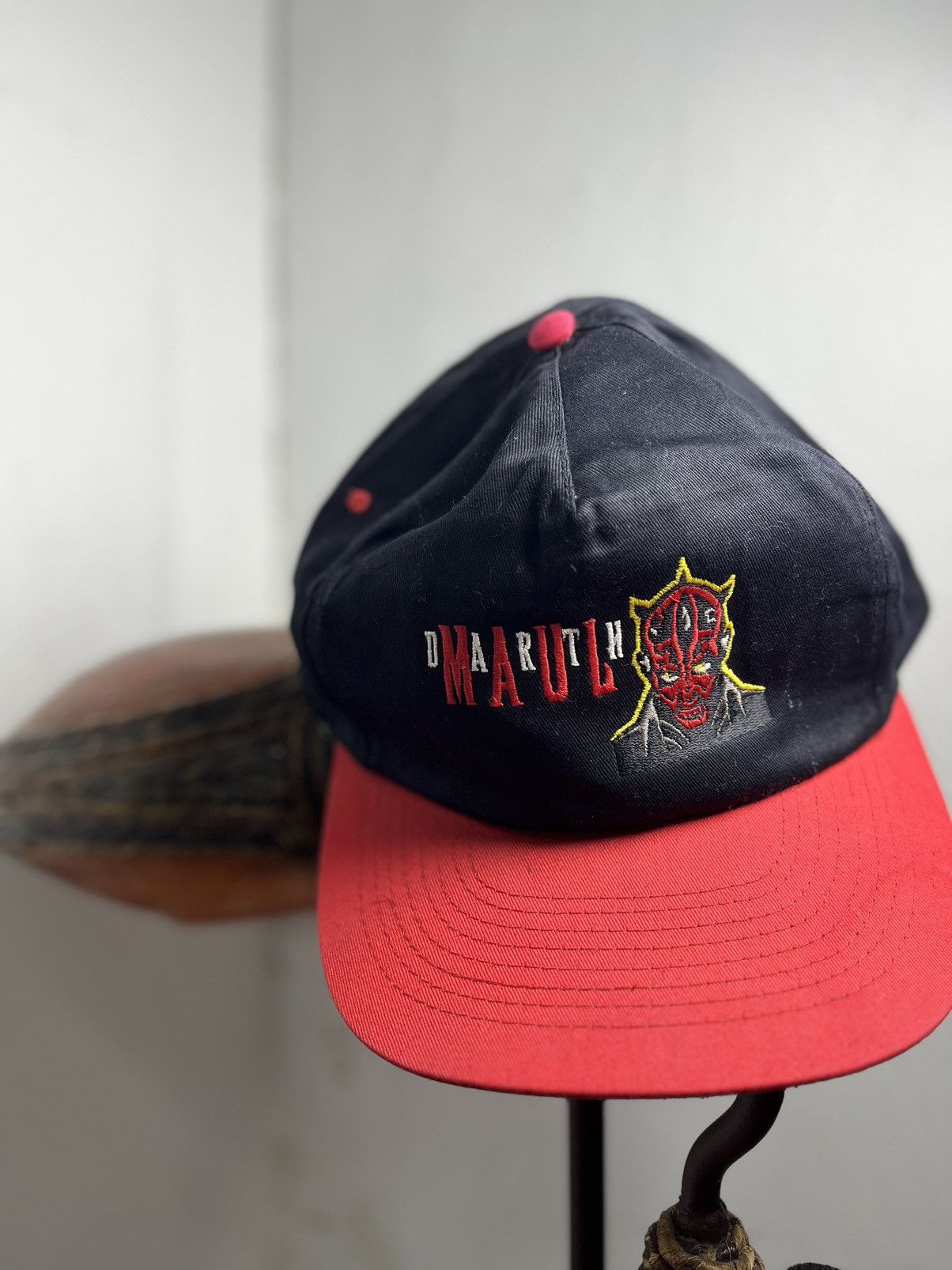 Star Wars Vintage Hats Dart Vader Star Wars Size ONE SIZE - 1 Thumbnail