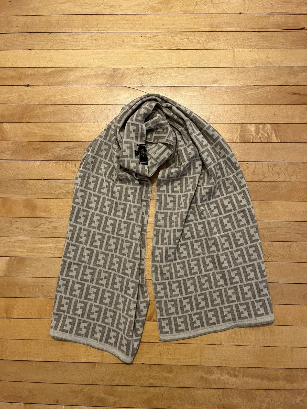 fendi reversible scarf