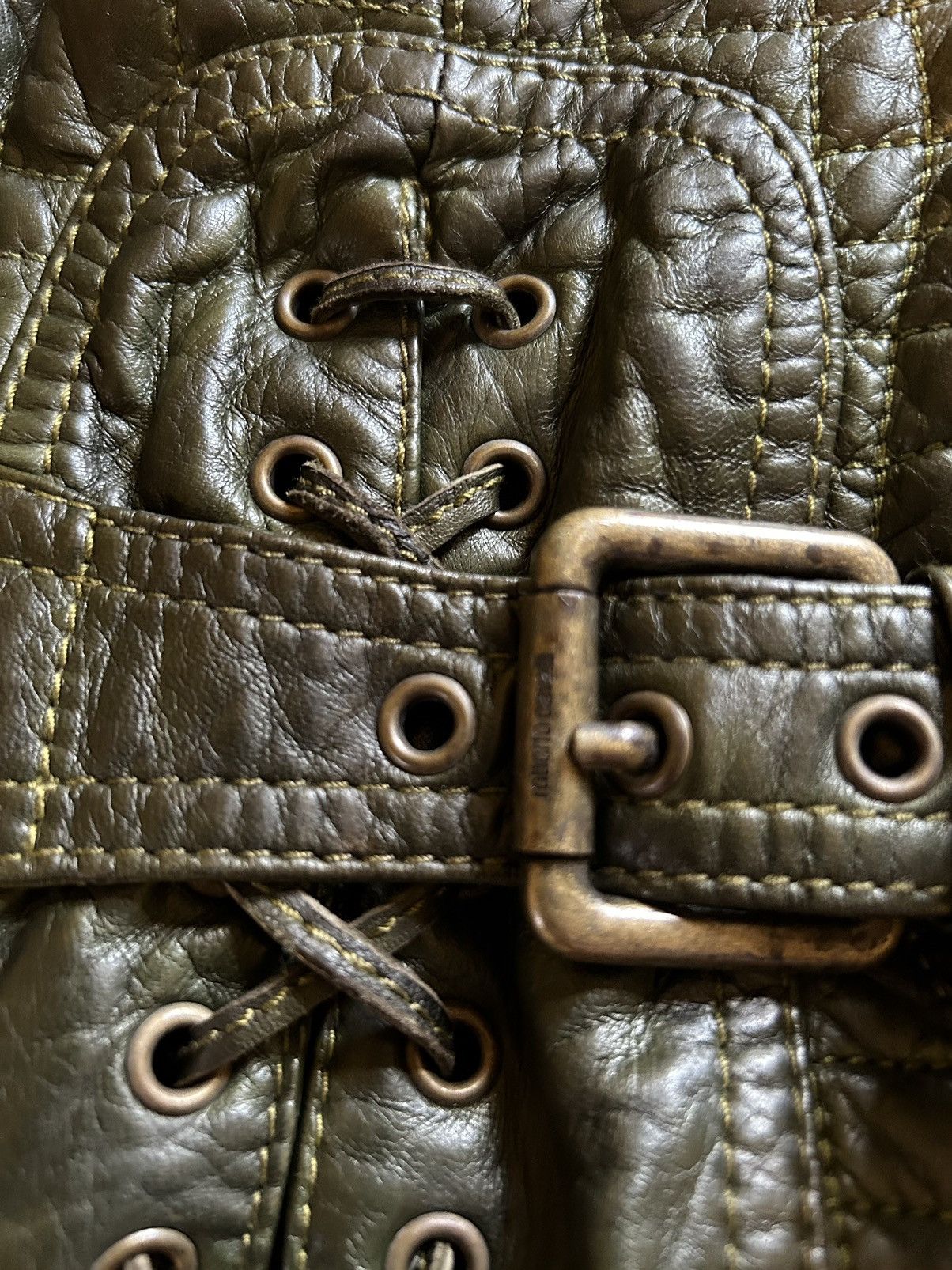 Roberto Cavalli × Vintage ONE OF A KIND RUNWAY 2005 Leather Coyote Fur jacket Size US S / EU 44-46 / 1 - 15 Thumbnail