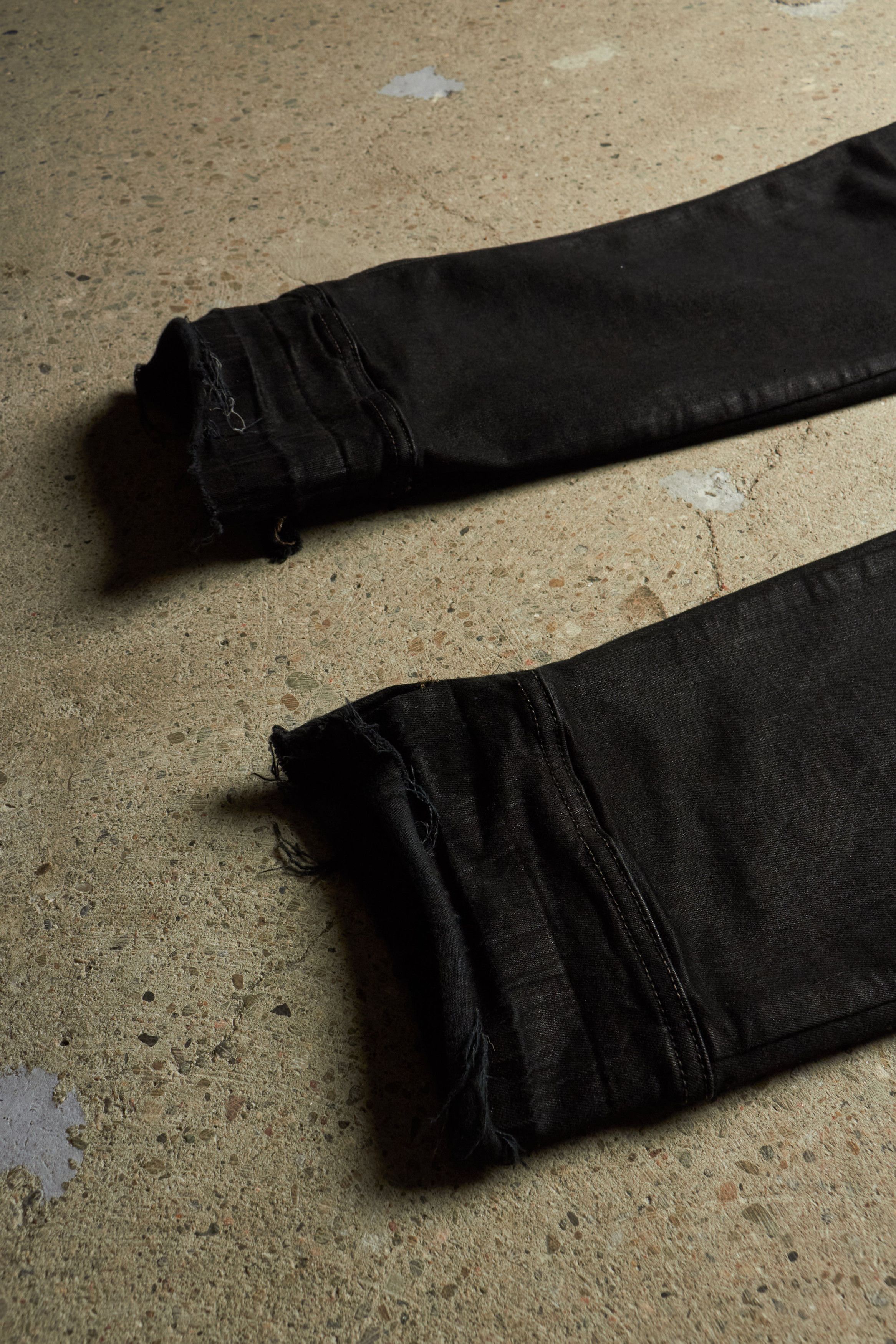Rick Owens Drkshdw SS23 [EDFU] AIRCUT ASYMMETRICAL ZIPPED WAXED PANTS Size US 34 / EU 50 - 5 Thumbnail