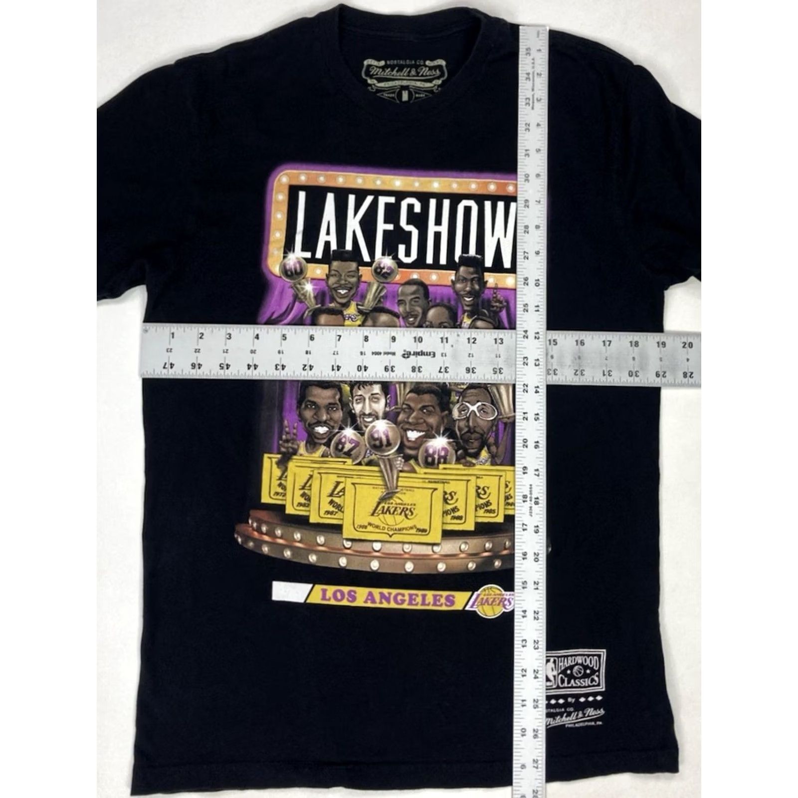 Mitchell & Ness VINTAGE Mitchell & Ness Los Angeles Lakers Lakeshow Retro Graphic T-shirt Men Medium Black Size US M / EU 48-50 / 2 - 7 Thumbnail