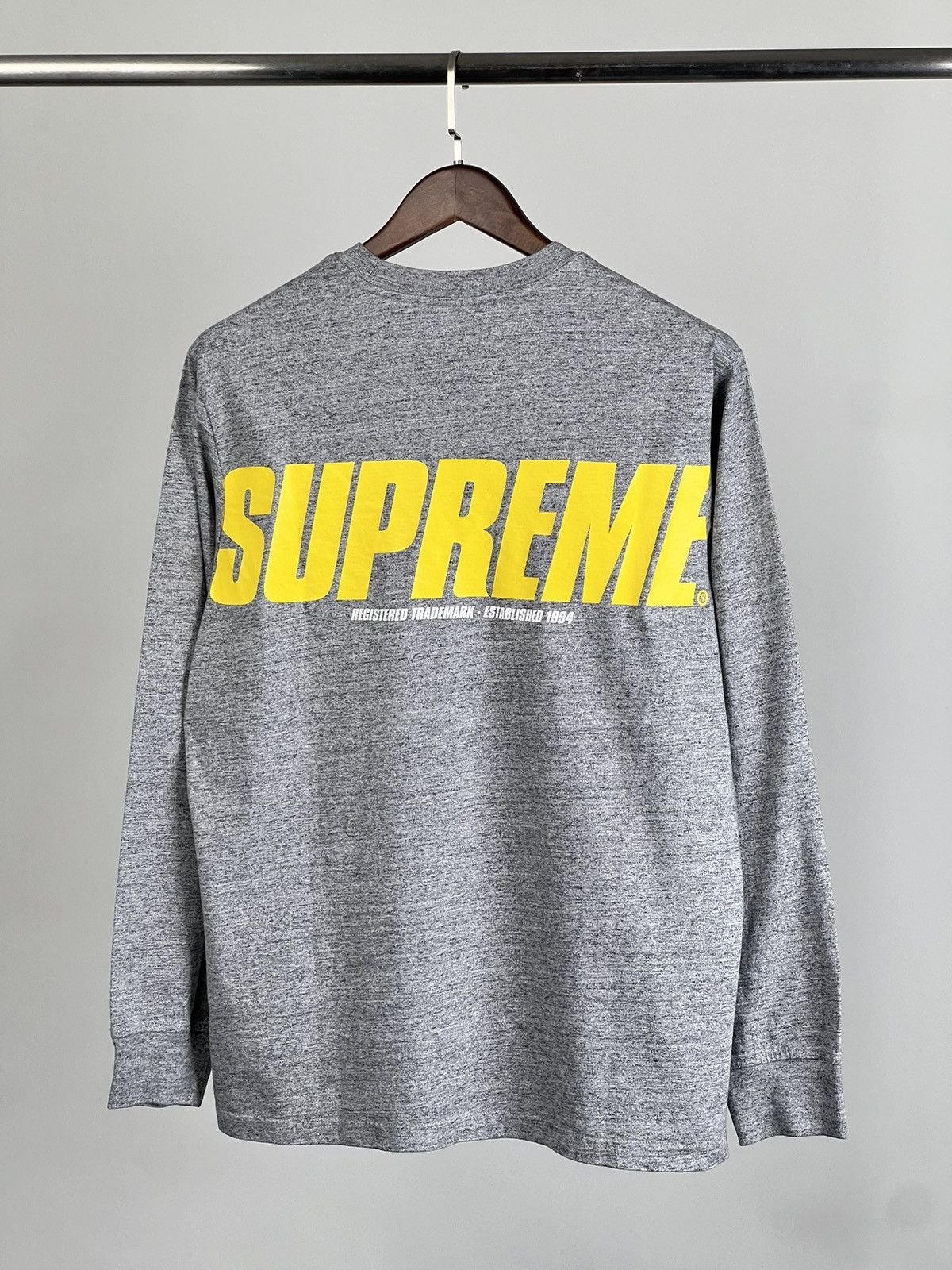 Supreme LS tee M Size US M / EU 48-50 / 2 - 2 Thumbnail