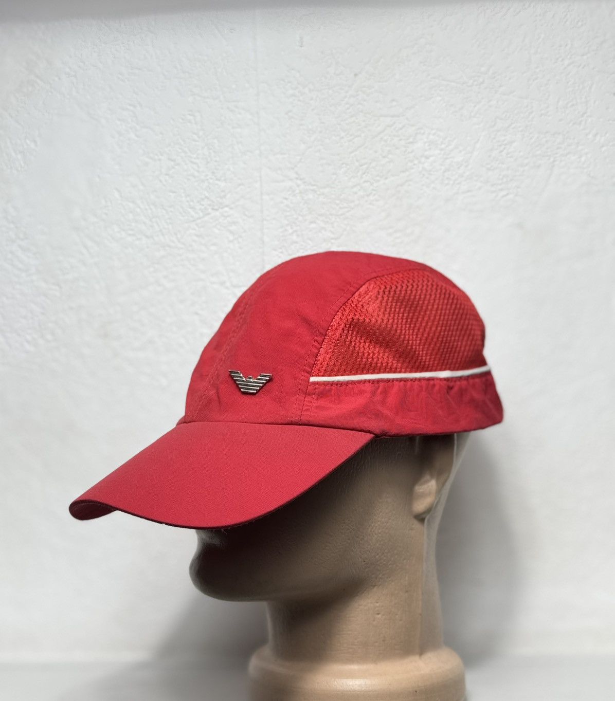 Emporio Armani Emporio Armani Metal Logo Cap Red Vintage Size ONE SIZE - 1 Thumbnail