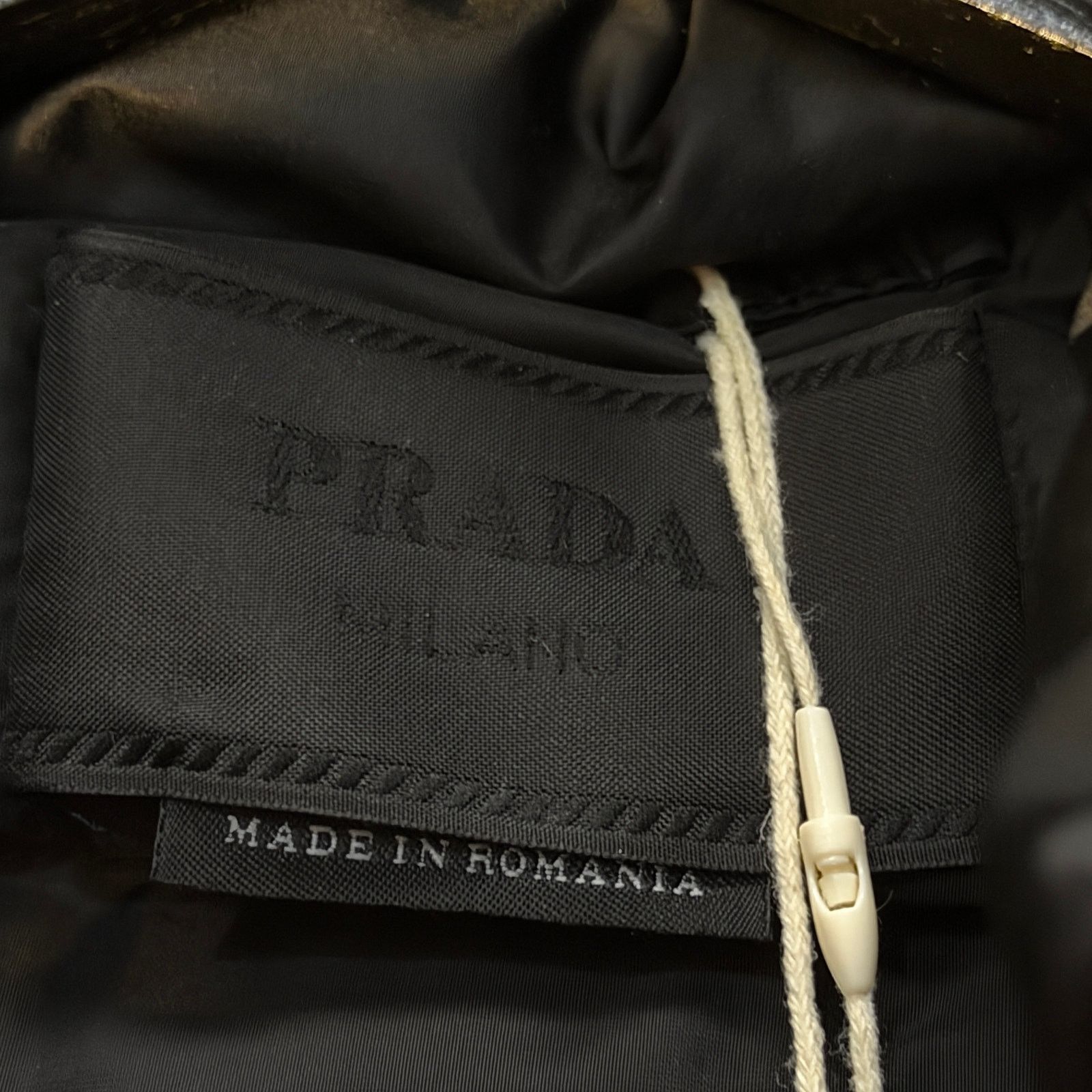 Prada Prada Padded Re-Nylon Puffer Vest Size US L / EU 52-54 / 3 - 3 Thumbnail