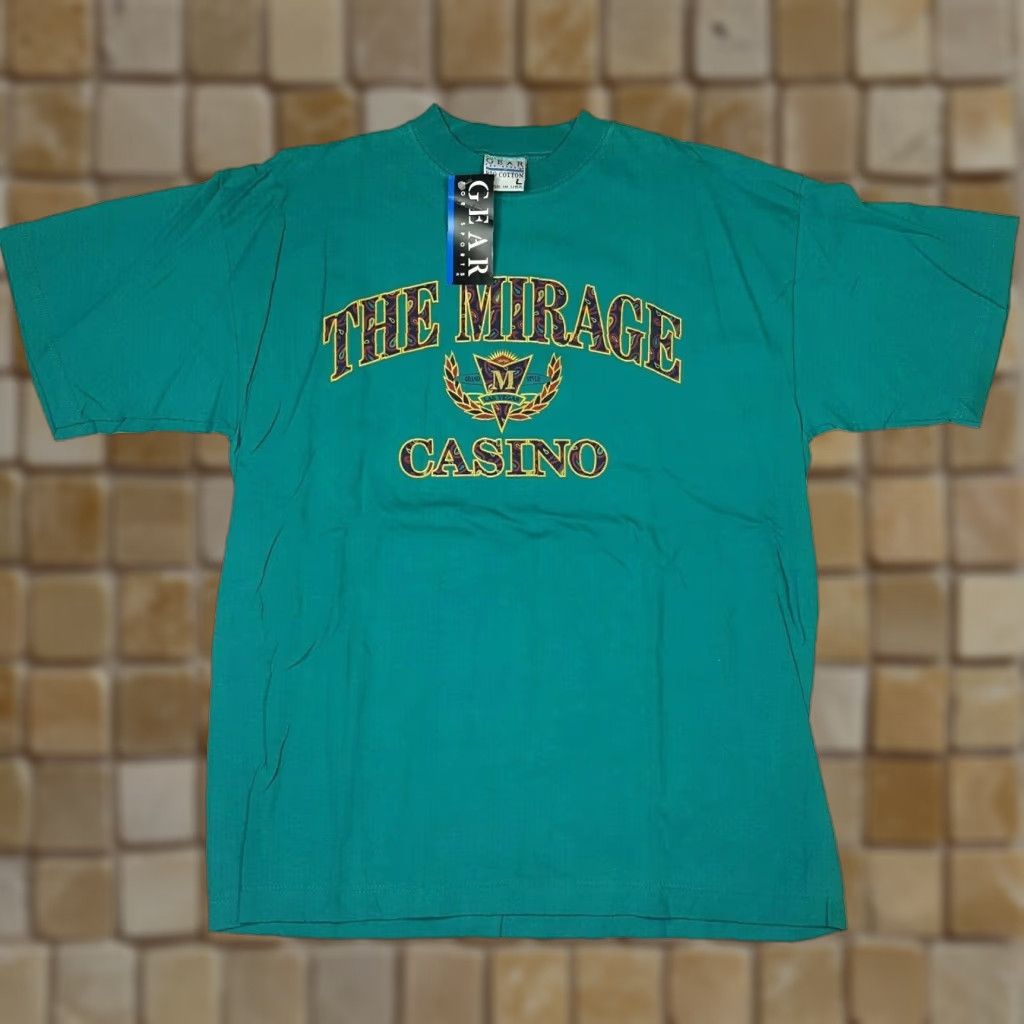 Spell VINTAGE Mirage Casino Spell Out Y2K Mens Size Large Las Vegas Retro USA Made T Shirt Size US L / EU 52-54 / 3 - 1 Thumbnail