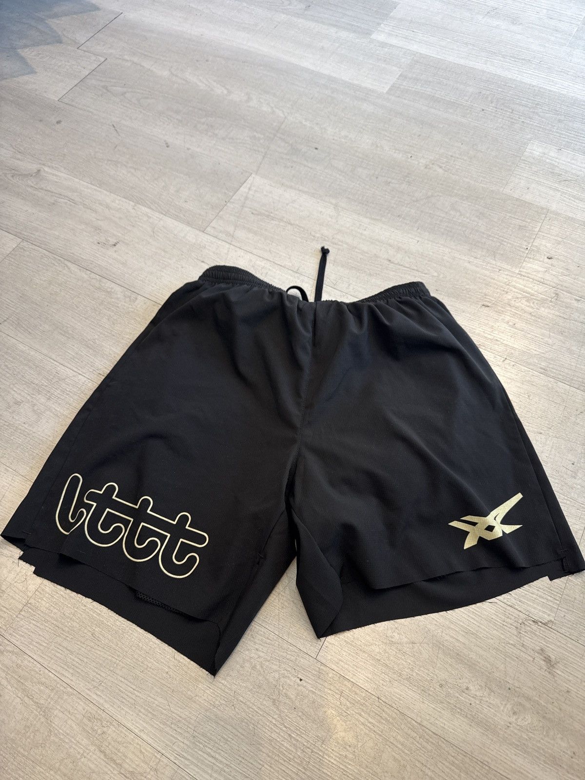 Asics ASICS x little Tokyo table tennis club shorts black Size US 30 / EU 46 - 2 Thumbnail