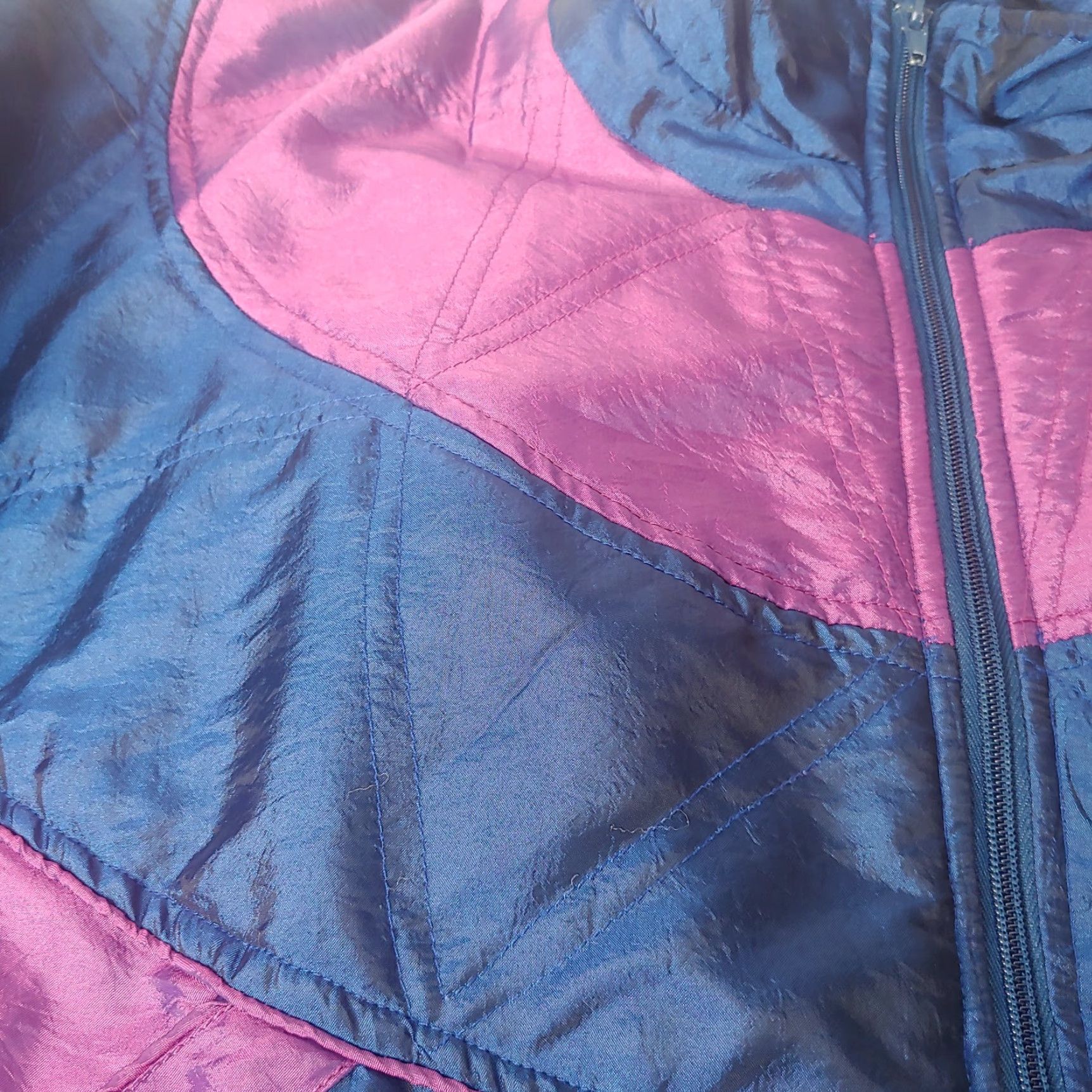 Vintage VINTAGE Women's Jacket S Purple Blue Quilted Nylon Short Stand-Up Collar Retro 90s Zip Size S / US 4 / IT 40 - 6 Thumbnail