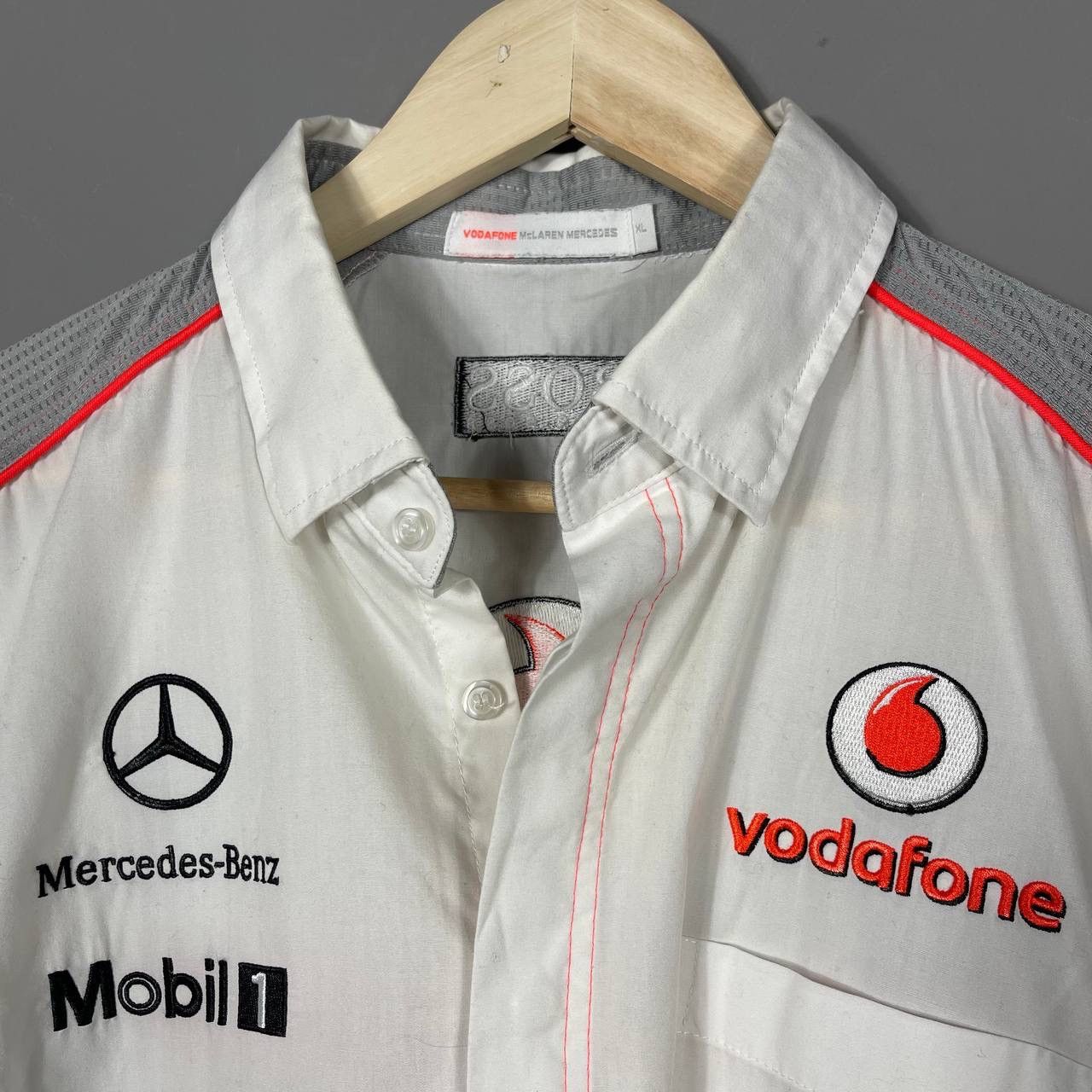 Hugo Boss × Mercedes-Benz Mercedes Benz McLaren Boss F1 short sleeve button up shirt Size US XL / EU 56 / 4 - 3 Thumbnail