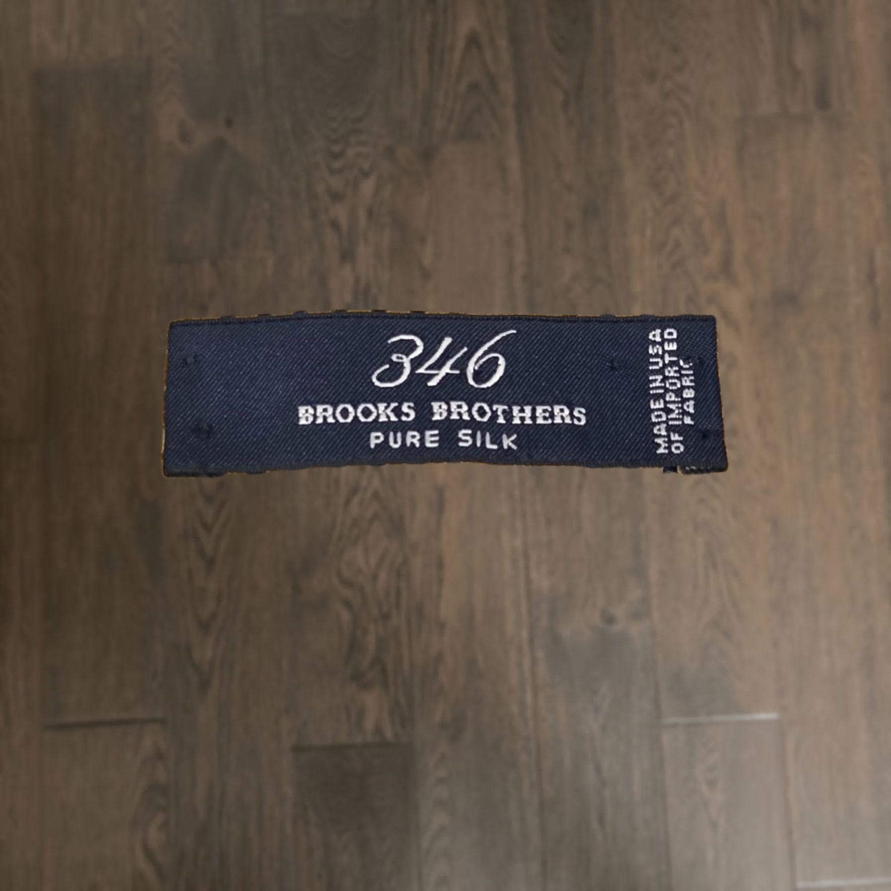 Brooks Brothers 346 Tie Mens Os Gold Silk Geometric Square Pattern Designer Excellent, Men's