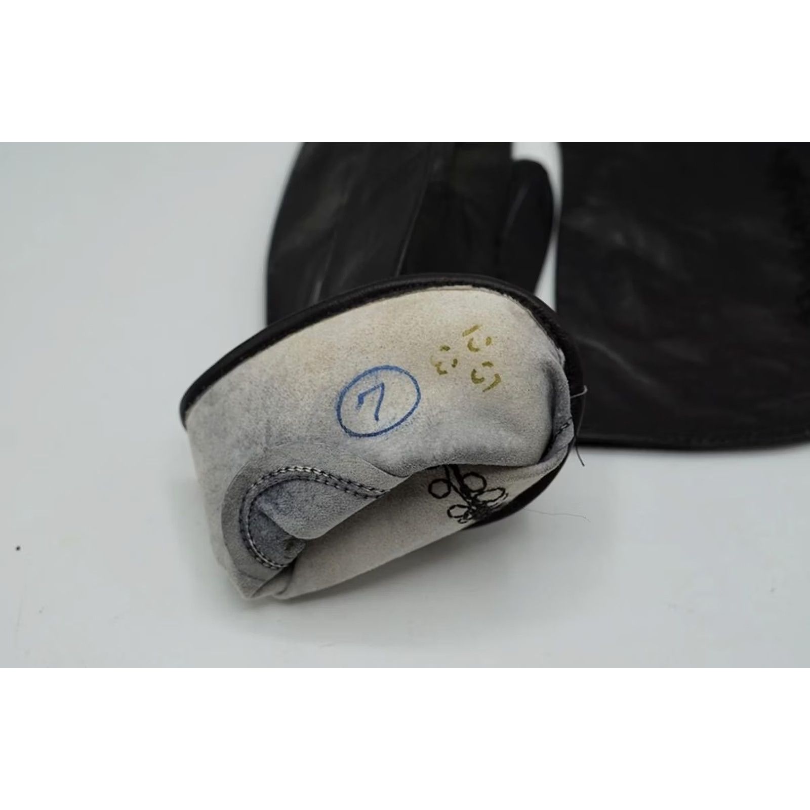 Vintage VINTAGE Black Leather Gloves Size 7 1960's Fashion Size ONE SIZE - 5 Thumbnail