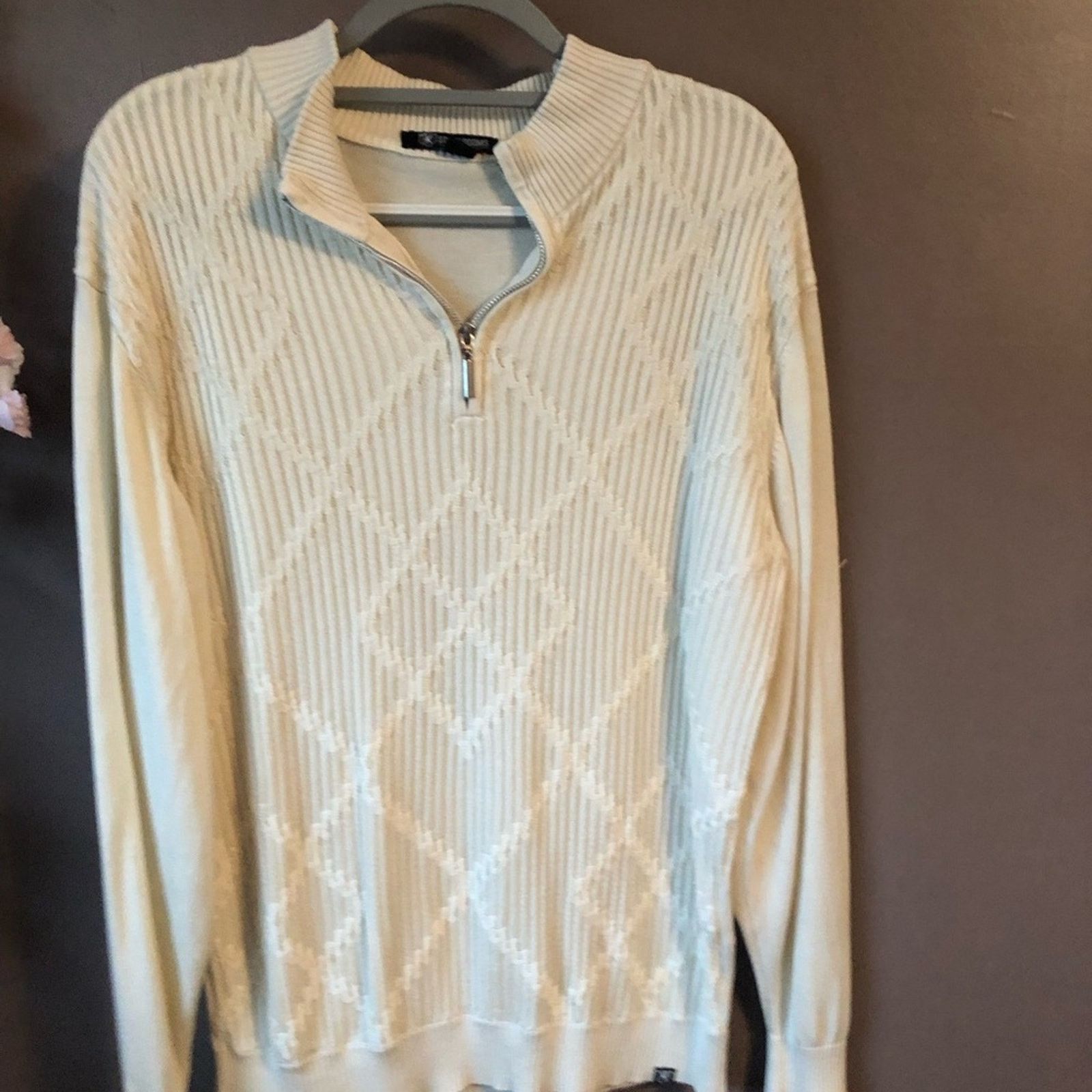 Stacy Adams Men’s light sweater. Zip collar. Stacy adams size large. Size US L / EU 52-54 / 3 - 2 Thumbnail