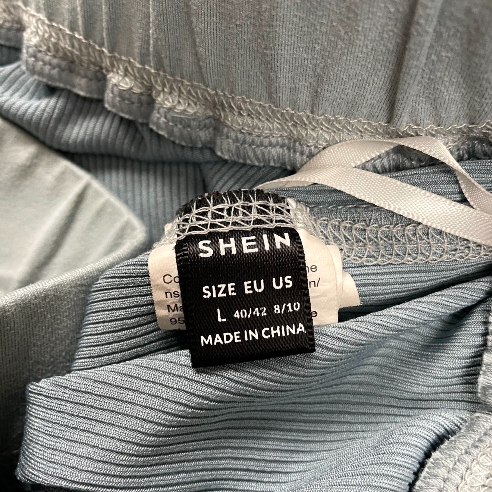 Shein Shein Casual Shorts Womens Large Gray Stretch Athletic Bike Running Gym 28x3.5 Size 36" / US 14 / IT 50 - 3 Thumbnail