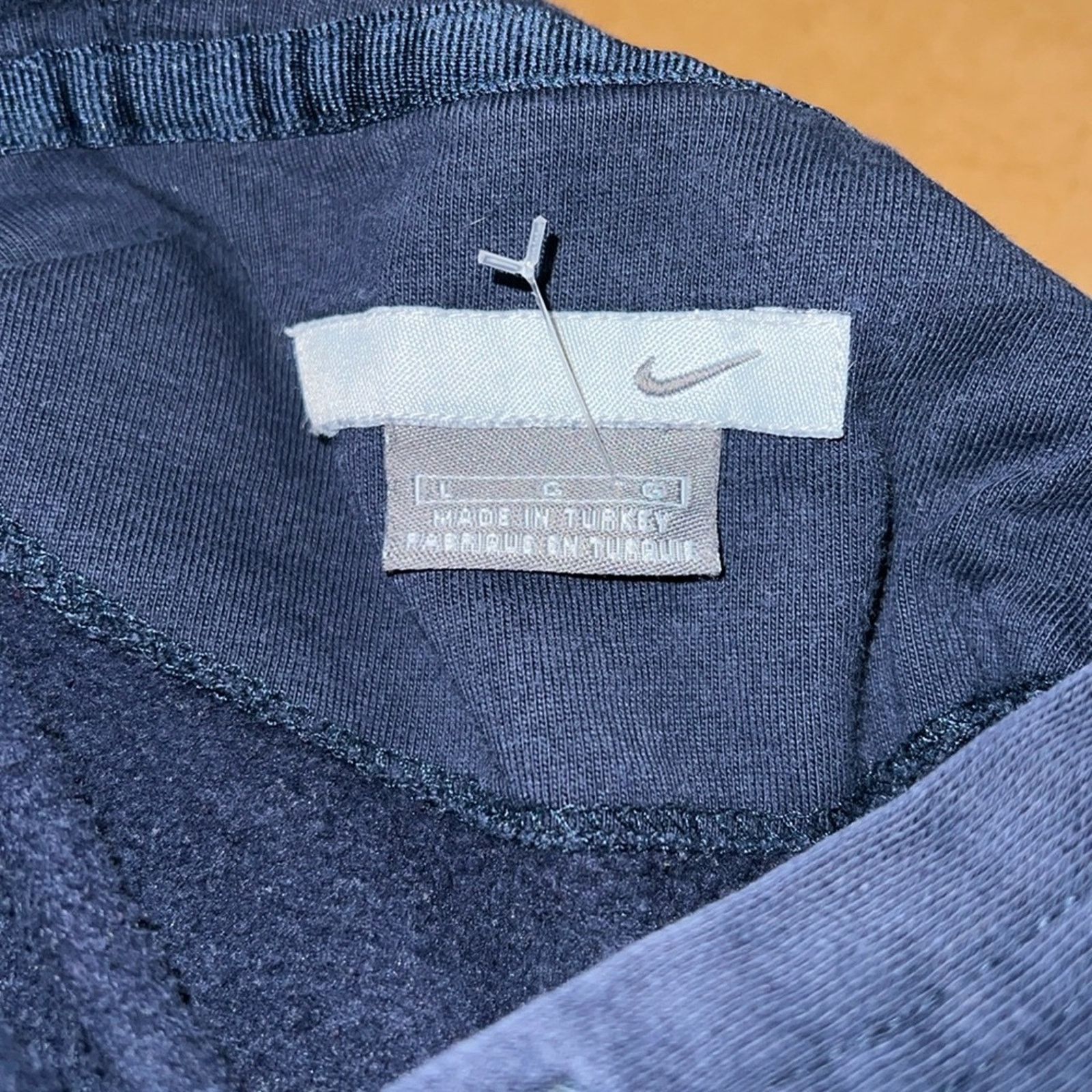 Nike VNTG NIKE 90s gray tag embroider detail drawstring hoodie L Size US L / EU 52-54 / 3 - 2 Thumbnail
