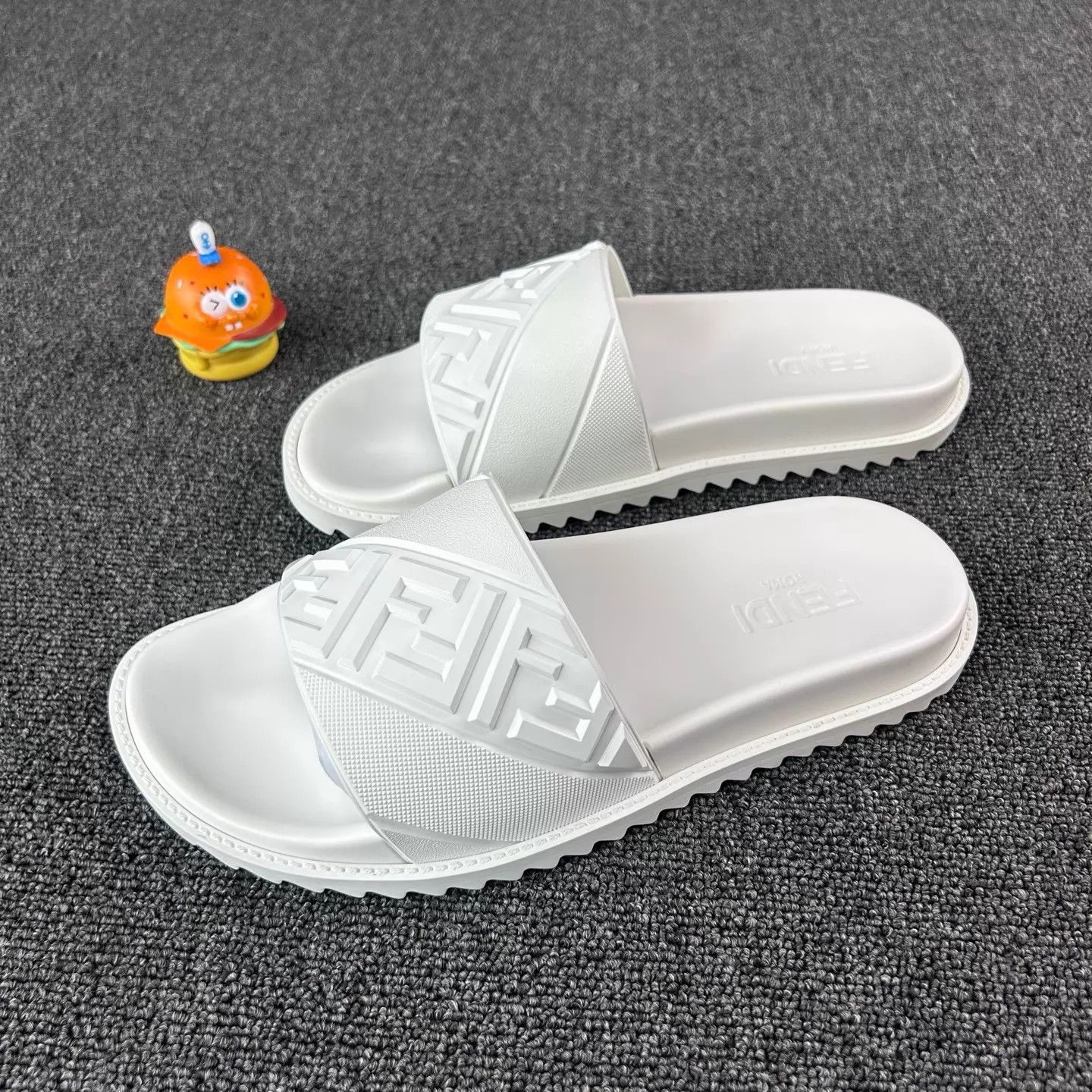Fendi New Fendi White Embossed Logo Sandals 41 Size US 8 / EU 41 - 1 Thumbnail