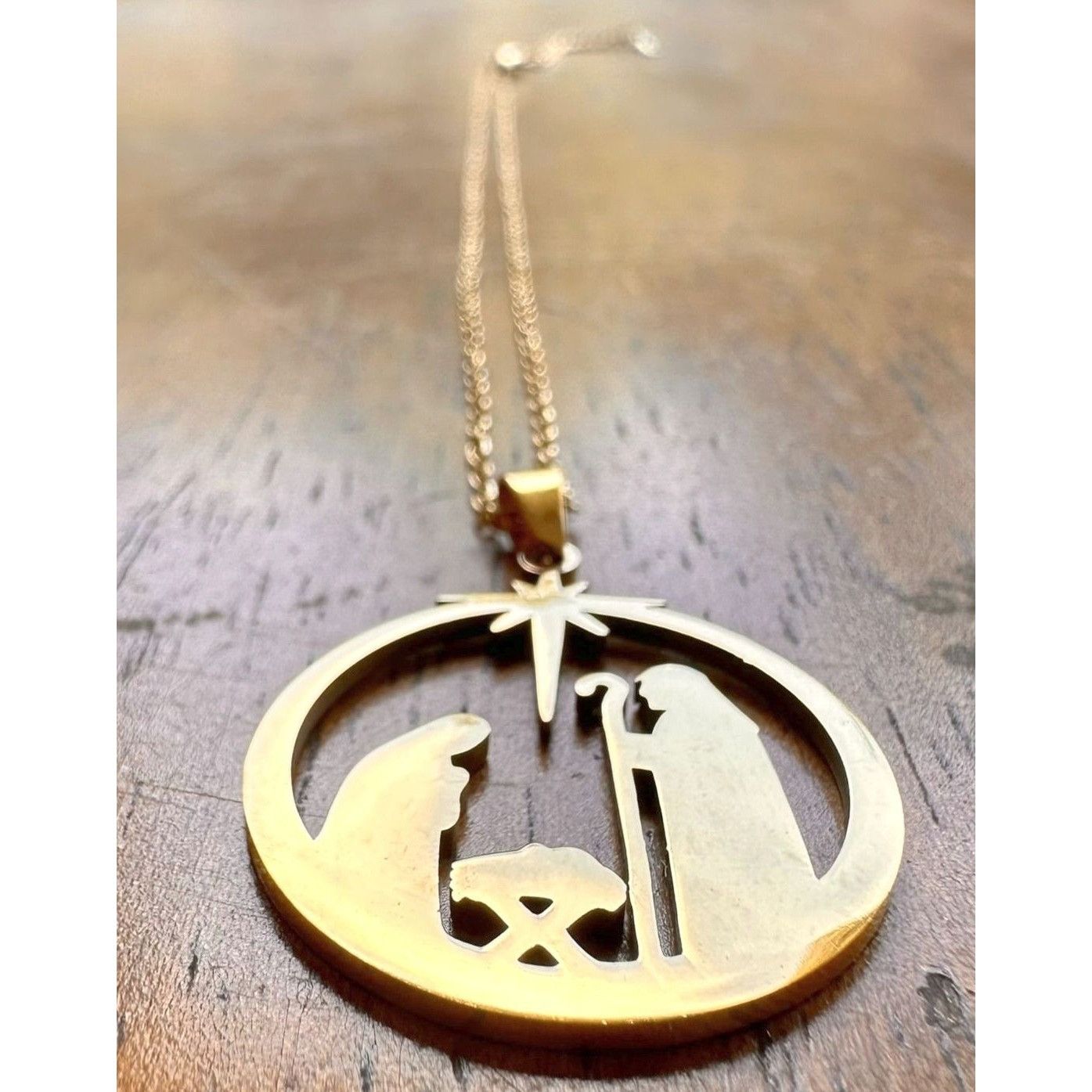 Handmade Nativity Scene Necklace Baby Jesus Jerusalem Christmas New 1 Size ONE SIZE - 8 Thumbnail