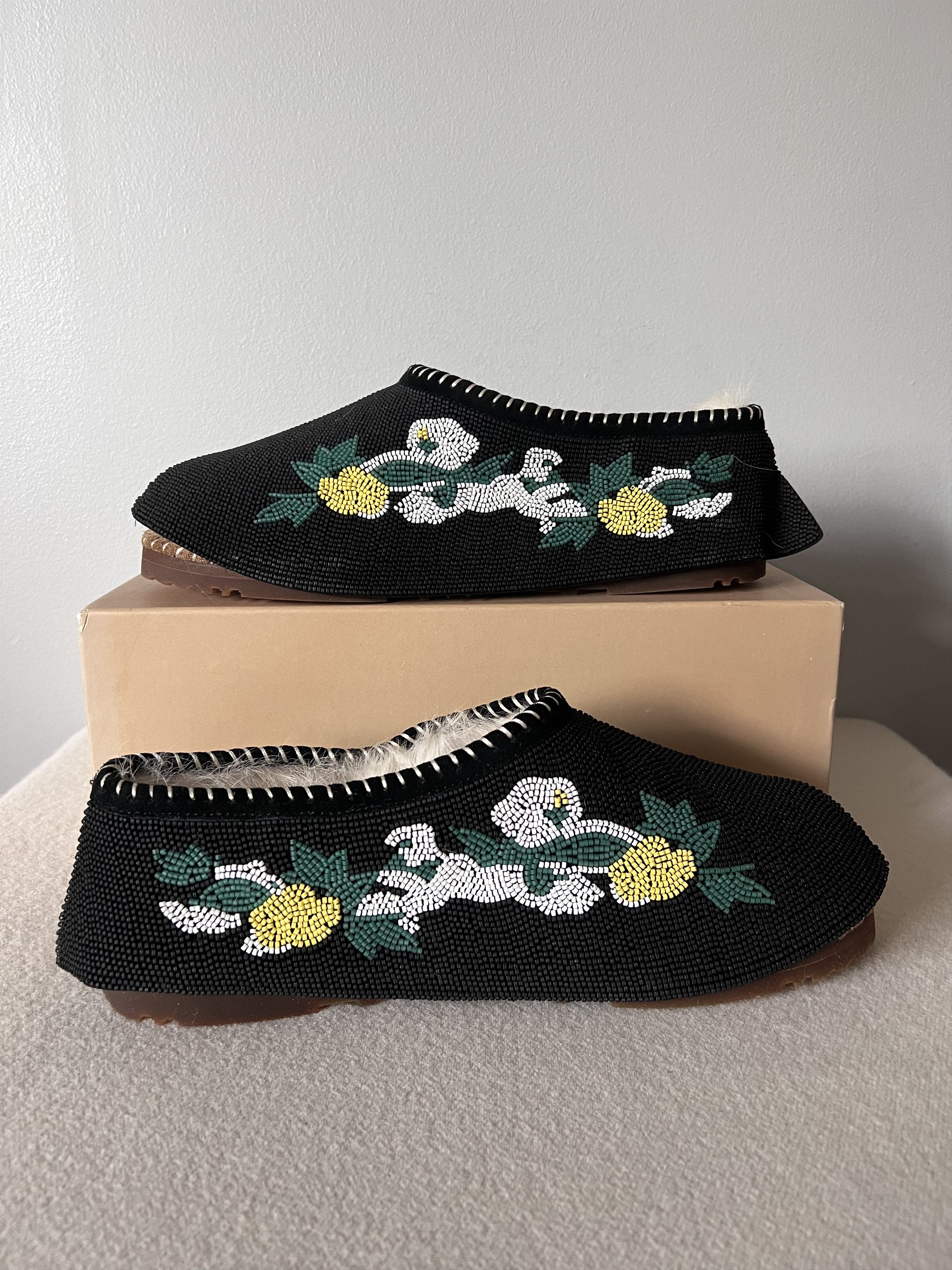 DENIM TEARS × Ugg Denim Tears UGG Beaded Tasman Slipper in Green Size US 11 / EU 44 - 3 Thumbnail