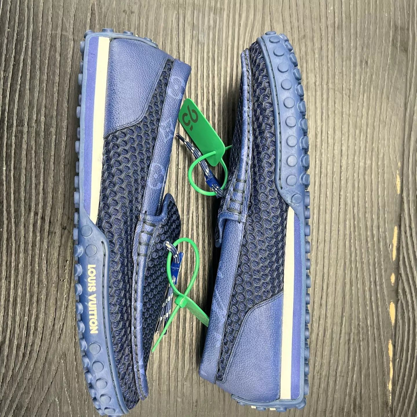 Louis Vuitton LV Racer Blue Mesh 9/43 Worn 2-3x Size US 10 / EU 43 - 2 Thumbnail