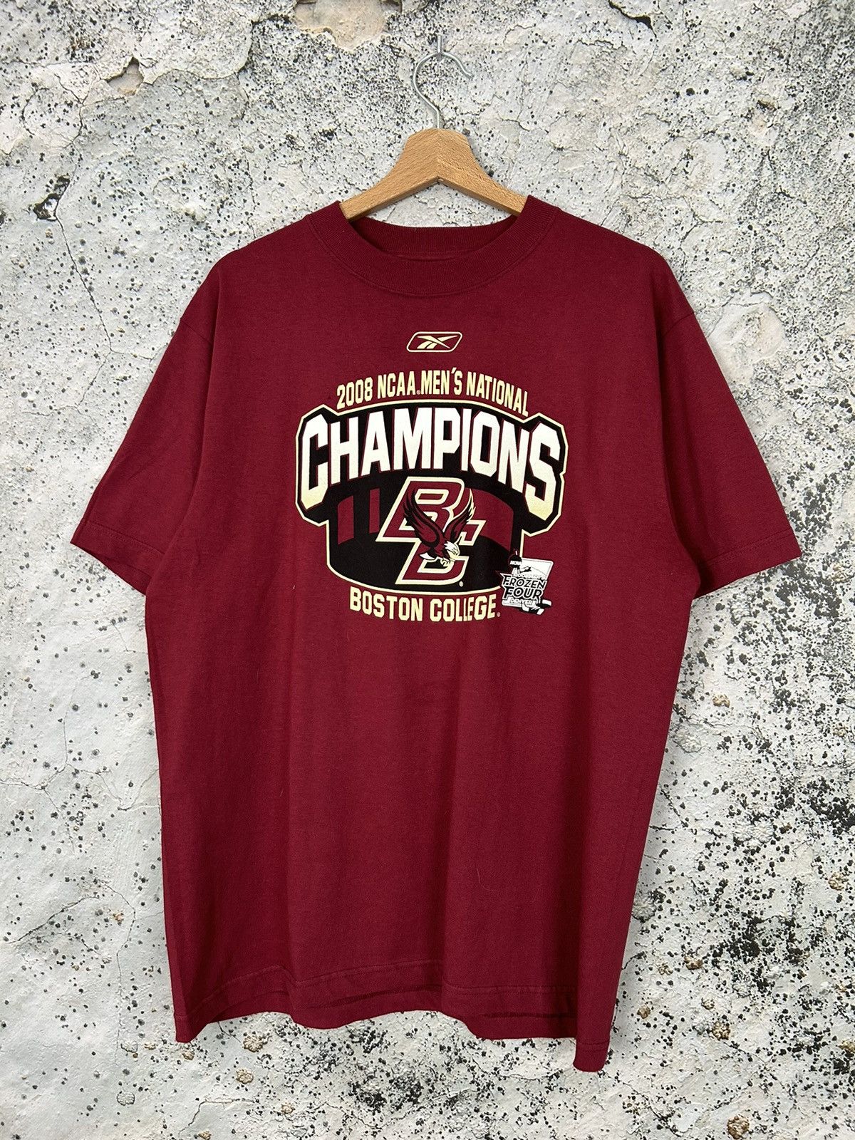 Reebok Vintage Reebok Boston College Graphic Tee Sportswear Size US M / EU 48-50 / 2 - 1 Thumbnail