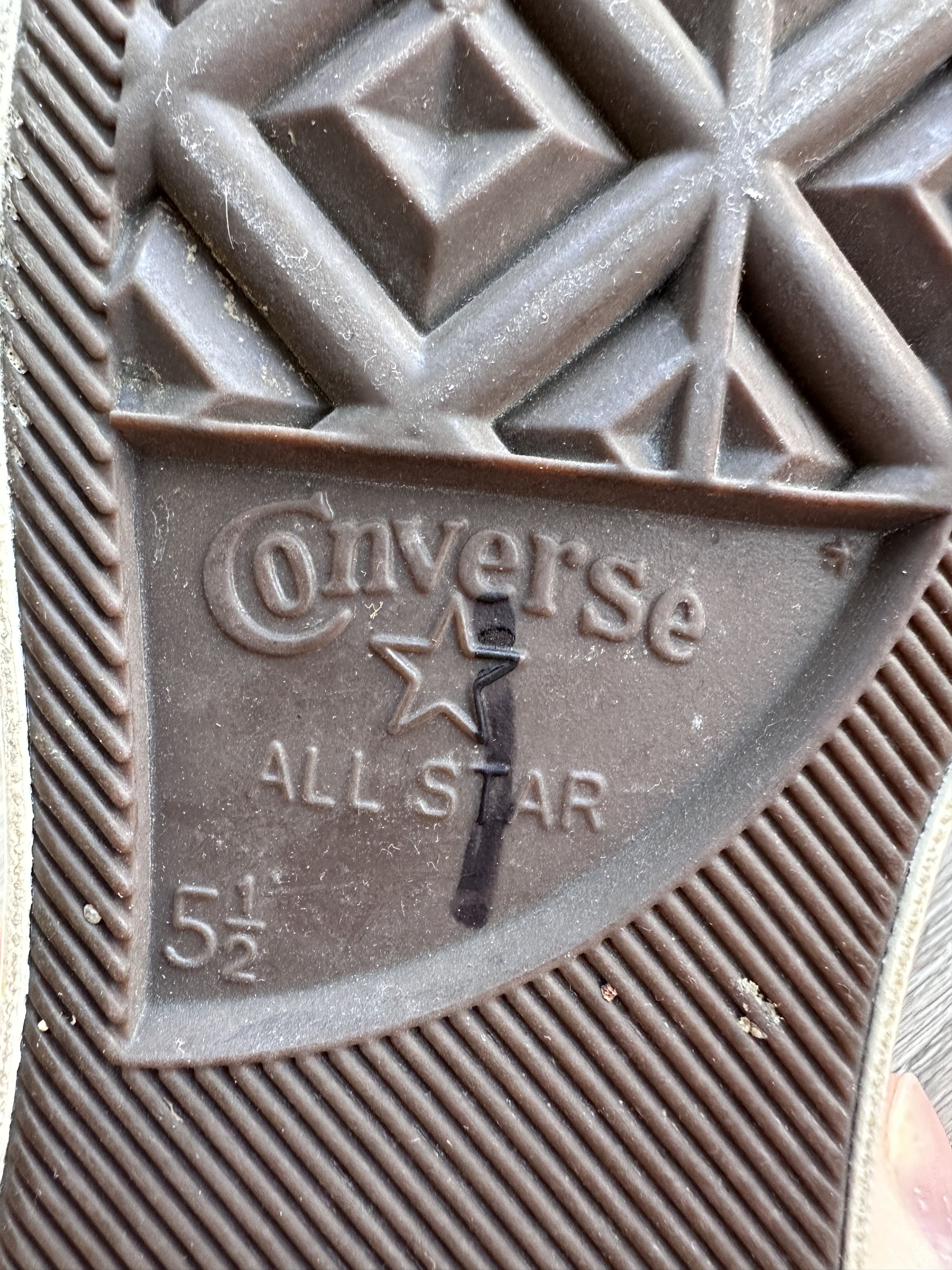 Converse Converse Chuck Taylor All Star sneakers shoes Size US 7.5 / IT 37.5 - 7 Thumbnail