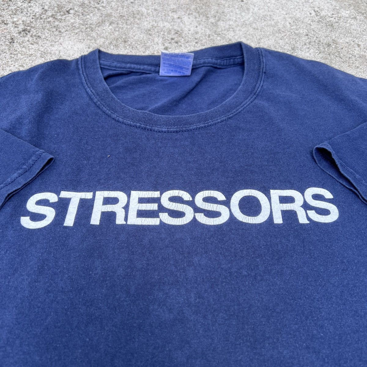 Vintage Vintage Y2K Stressors Promo graphic streetwear Tee L Gun Size US L / EU 52-54 / 3 - 6 Thumbnail