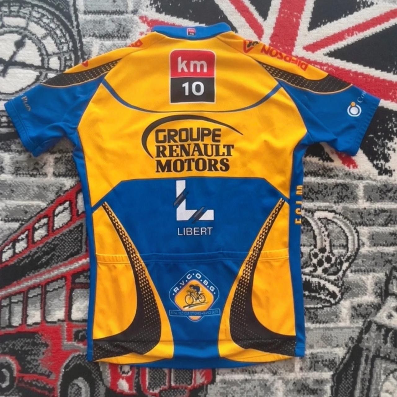 Vintage Vintage Groupe Renault Motors Cycling Jersey Size M Size US M / EU 48-50 / 2 - 3 Thumbnail