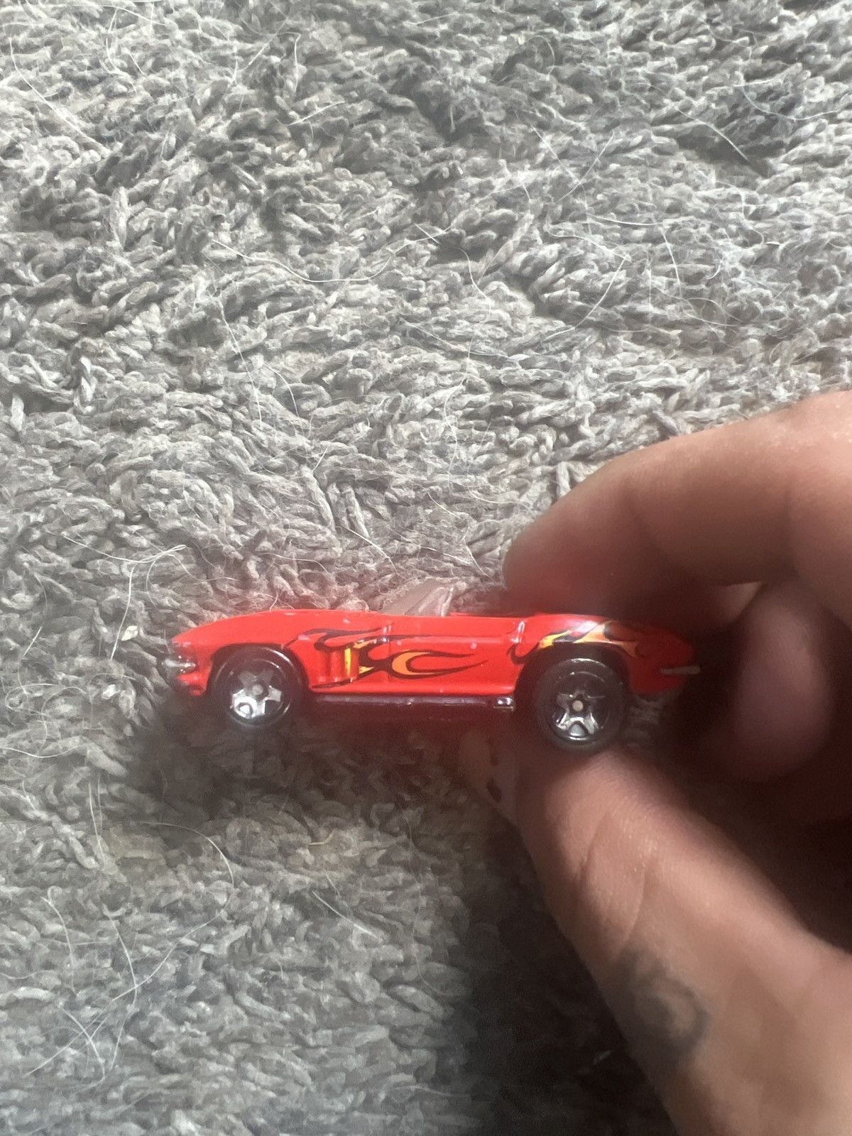 Chevrolet 1999 Hot Wheels ‘65 Corvette Size ONE SIZE - 3 Thumbnail
