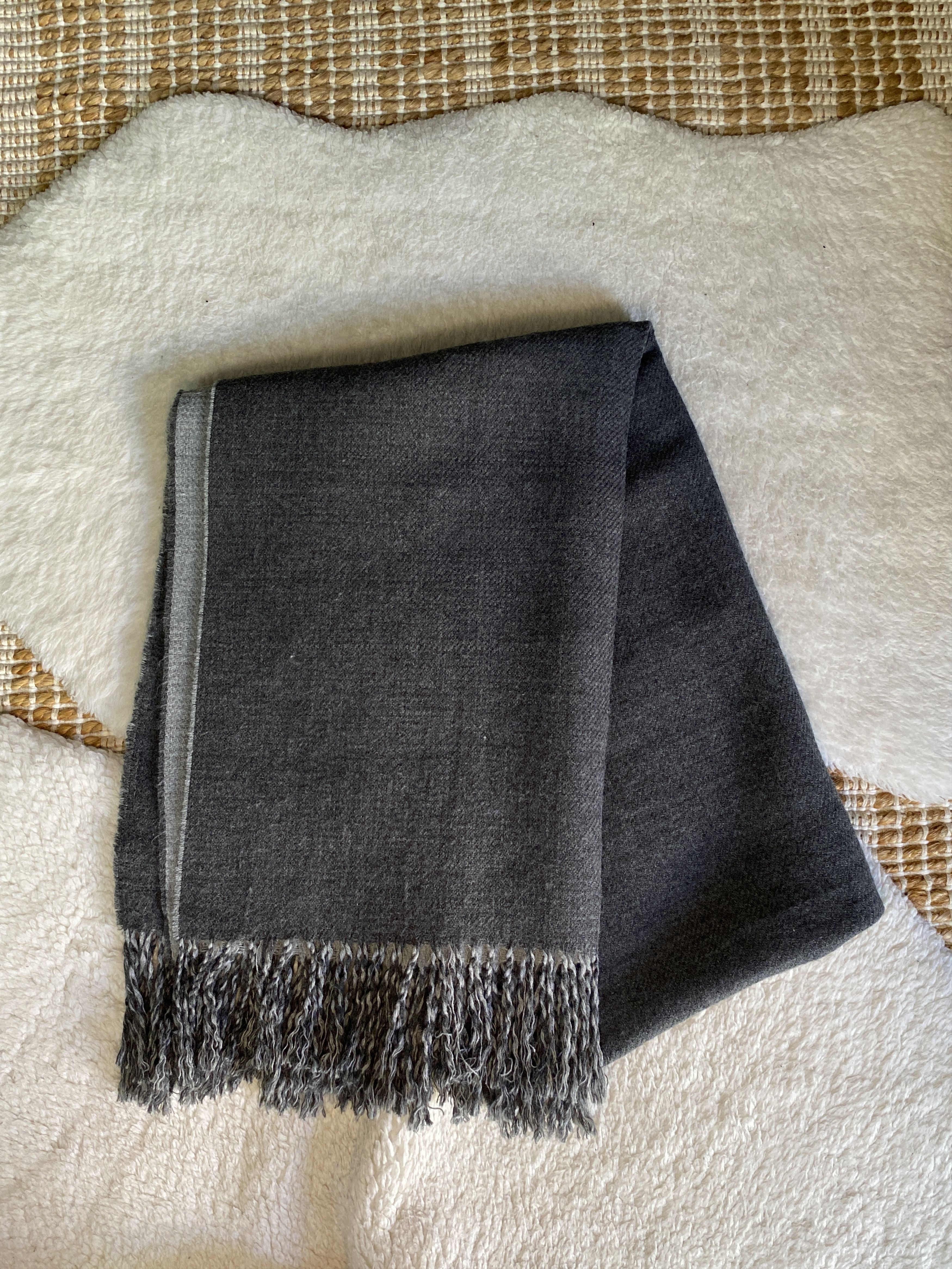 H&M H&M Reversible Black Gray Scarf 71x18 | Tassel Fringe Size ONE SIZE - 6 Thumbnail