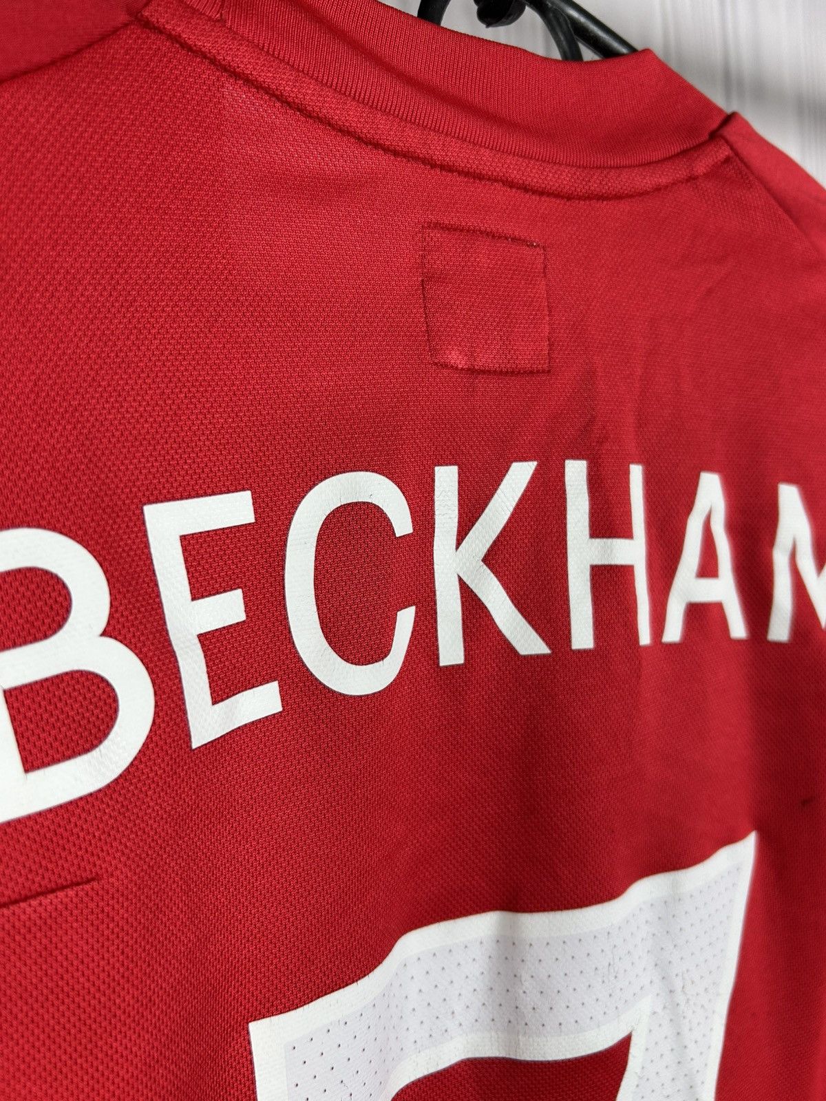 Umbro England Beckham Soccer Jersey 2010 Umbro Away Shirt Size 40 Size US M / EU 48-50 / 2 - 12 Thumbnail