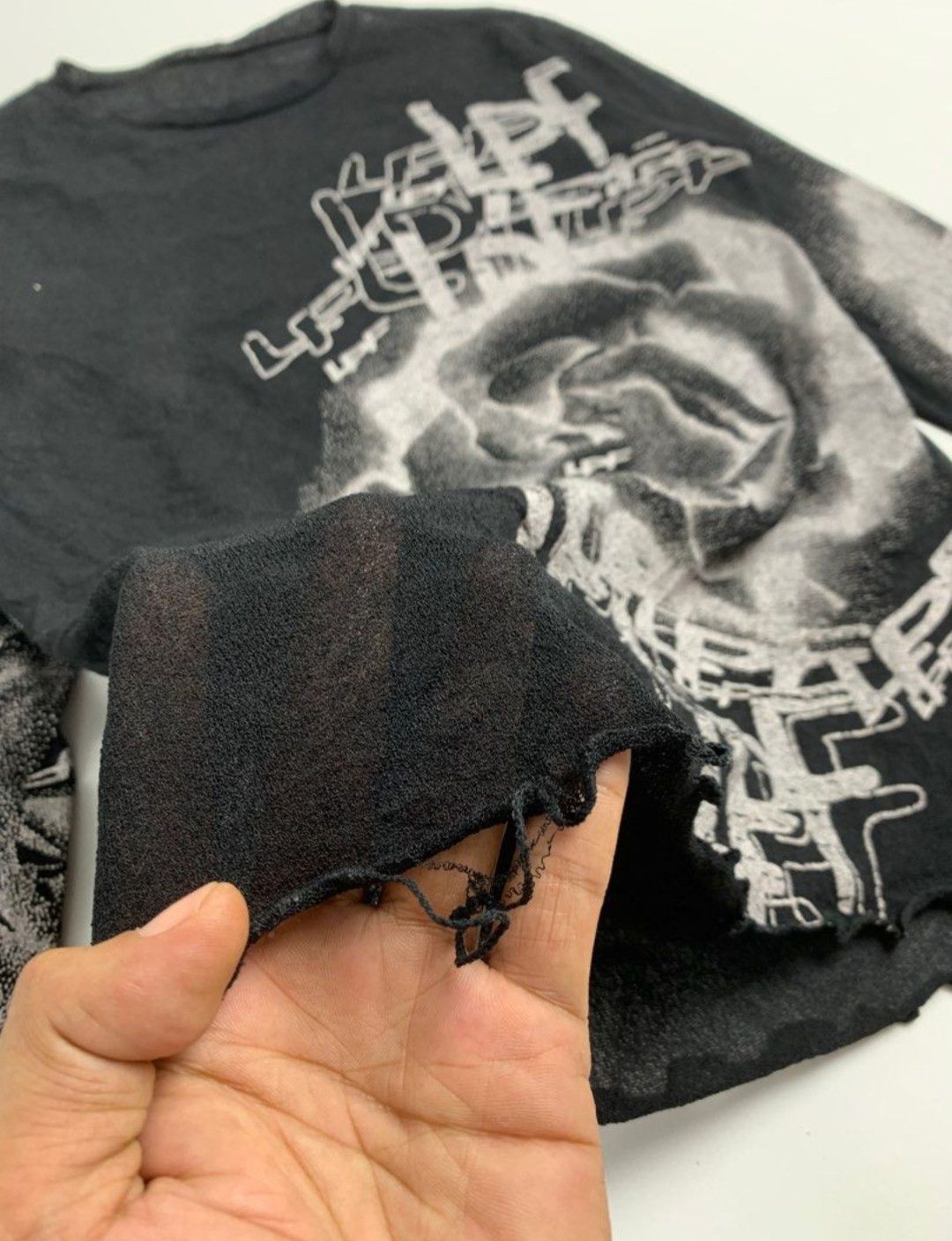 Japanese Brand Y2K LPF Mesh Top With Grayscale Rose Graphic Size M / US 6-8 / IT 42-44 - 3 Thumbnail