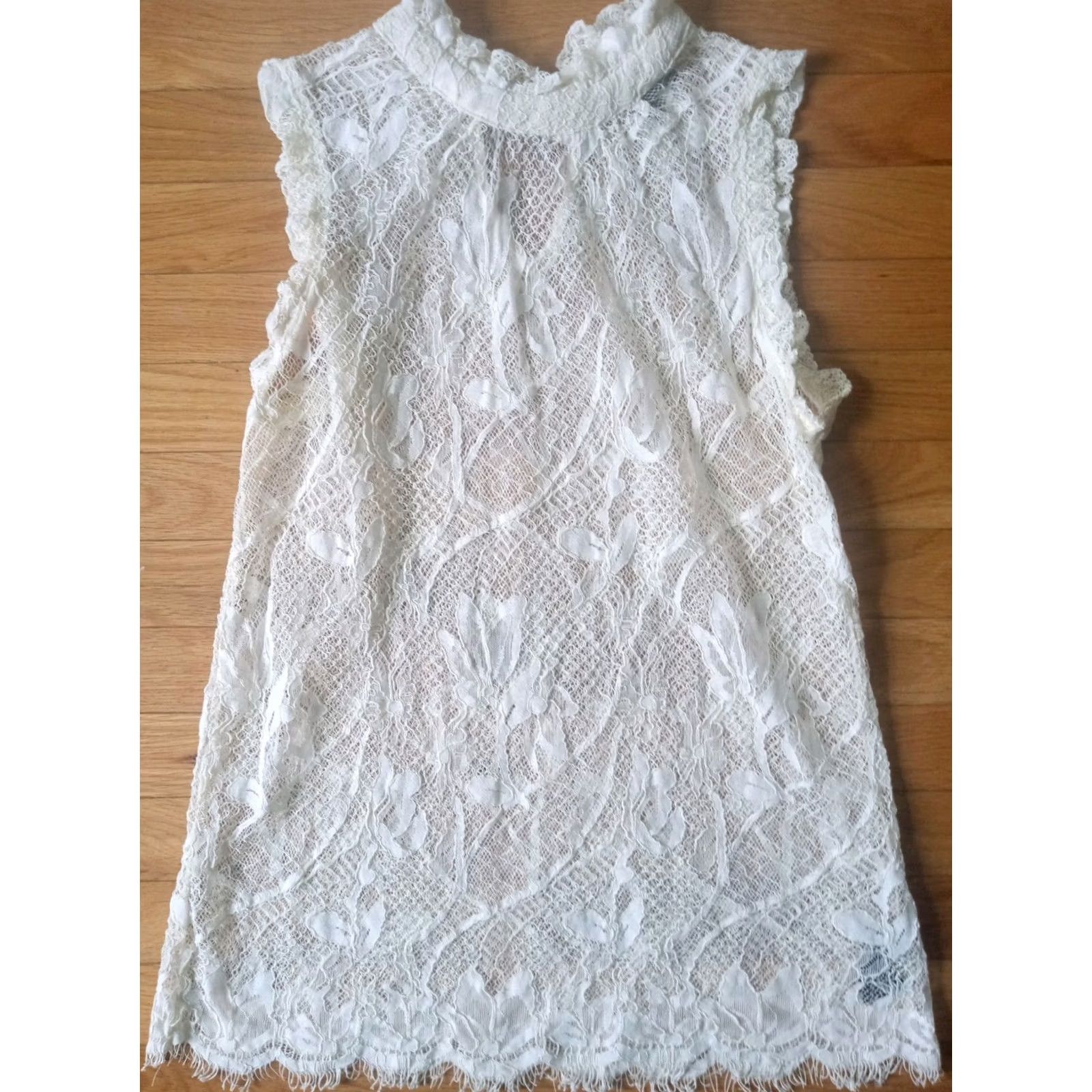 Vintage WHO WHAT WEAR Blouse Sleeveless Mock Neck Lace Ivory Cream Small Womensлег Size S / US 4 / IT 40 - 5 Thumbnail