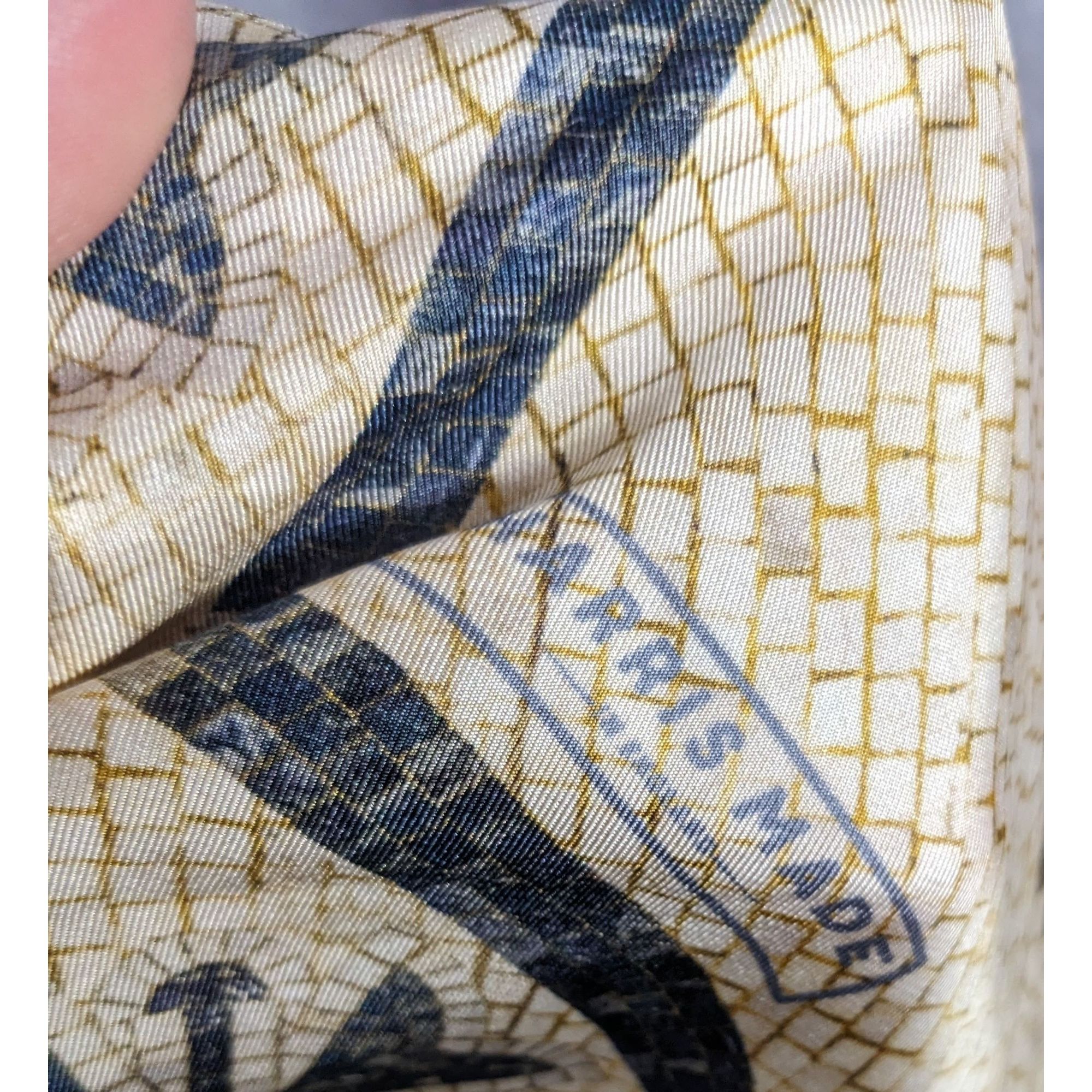 Other Vintage Harris Made England 100% Silk Scarf Medieval Mosaic Size ONE SIZE - 9 Thumbnail