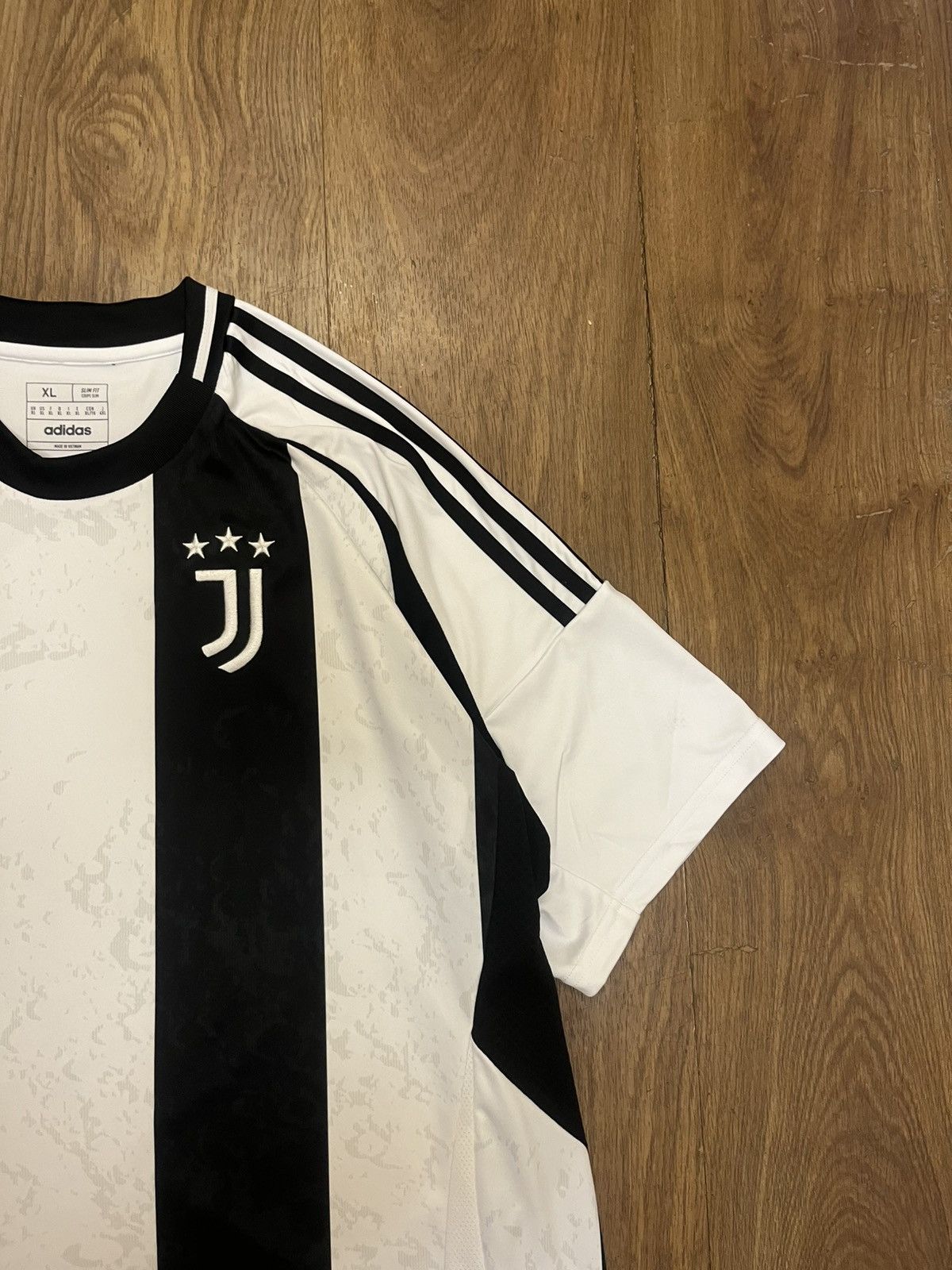 Other Jersey Juventus Adidas XL Oldmoney Size US XL / EU 56 / 4 - 3 Thumbnail