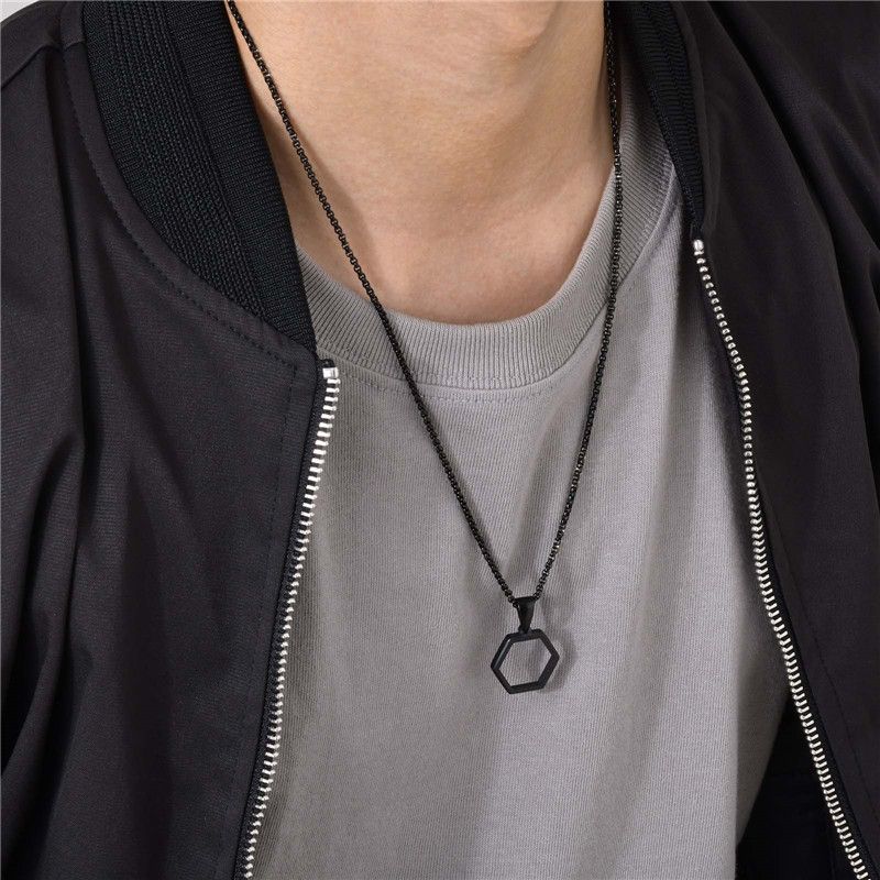 Jewelry Vintage Hollow Hexagon Necklaces Size ONE SIZE - 4 Thumbnail