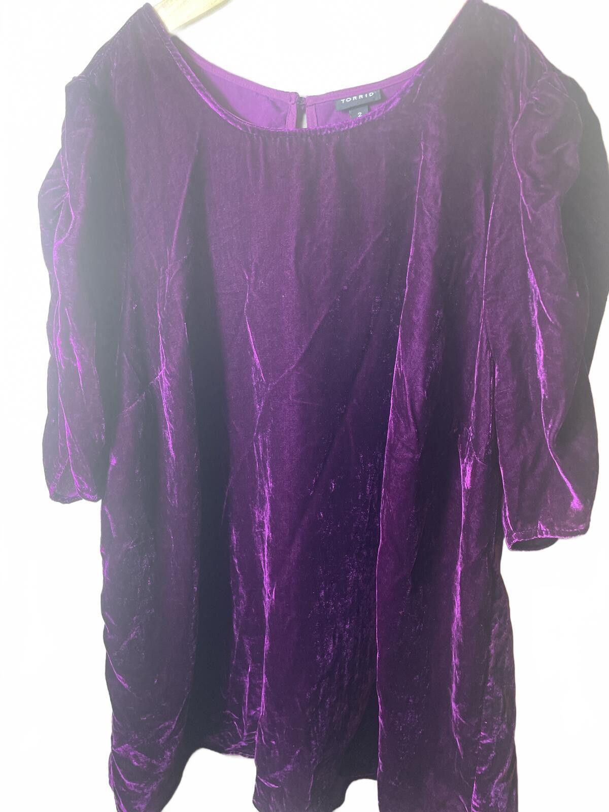 Other Torrid Purple Velvet Dress Blouse Top Women's Size 2 Purple Size XS / US 0-2 / IT 36-38 - 1 Thumbnail