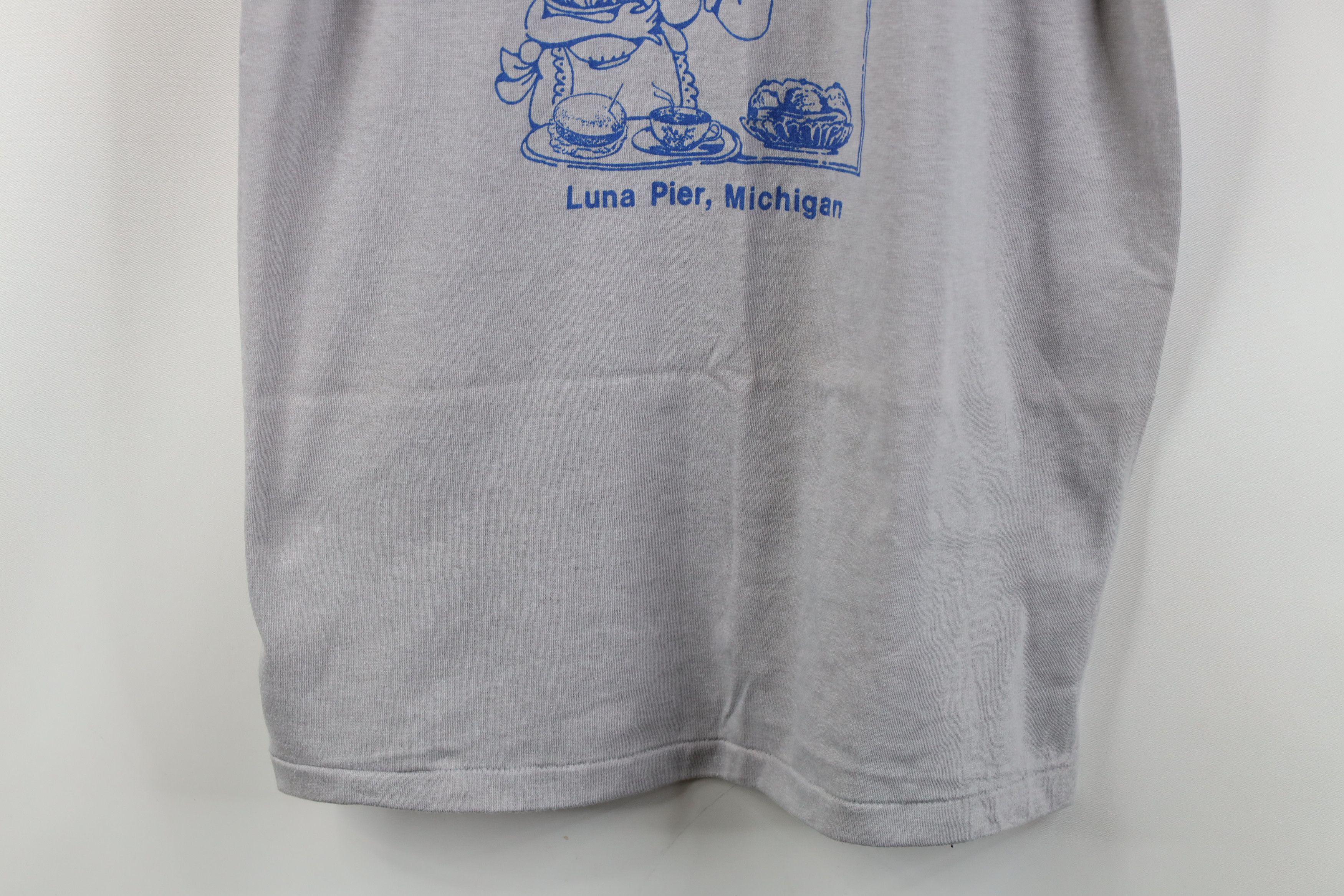 Vintage Vintage 80s Station Luna Pier Michigan T-Shirt Gray USA Size US L / EU 52-54 / 3 - 3 Thumbnail