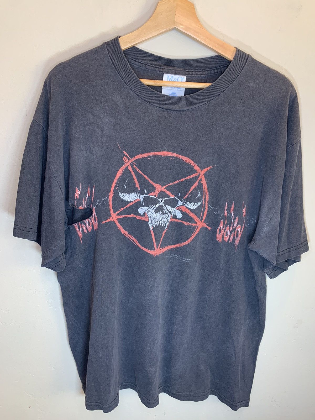 Band Tees *RARE* Vintage Danzig Thrashed Faded Metal Art Band T-Shirt Size US L / EU 52-54 / 3 - 1 Thumbnail