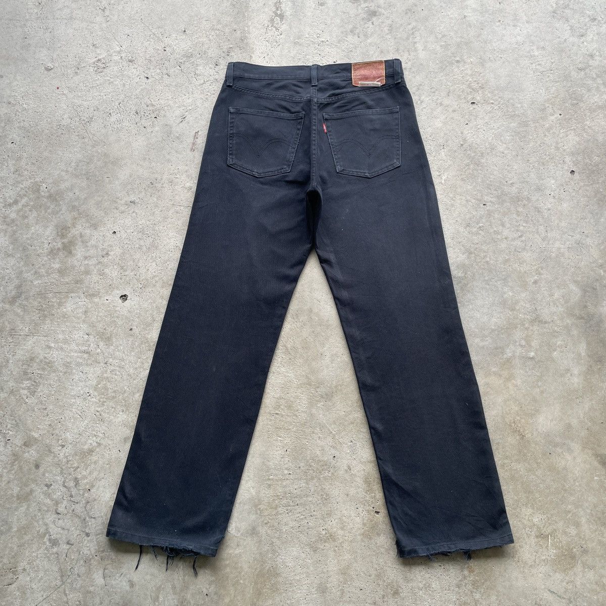 Levi's Vintage Levi’s 502 Black Jeans Faded Pants Denim Distressed Size US 32 / EU 48 - 13 Thumbnail