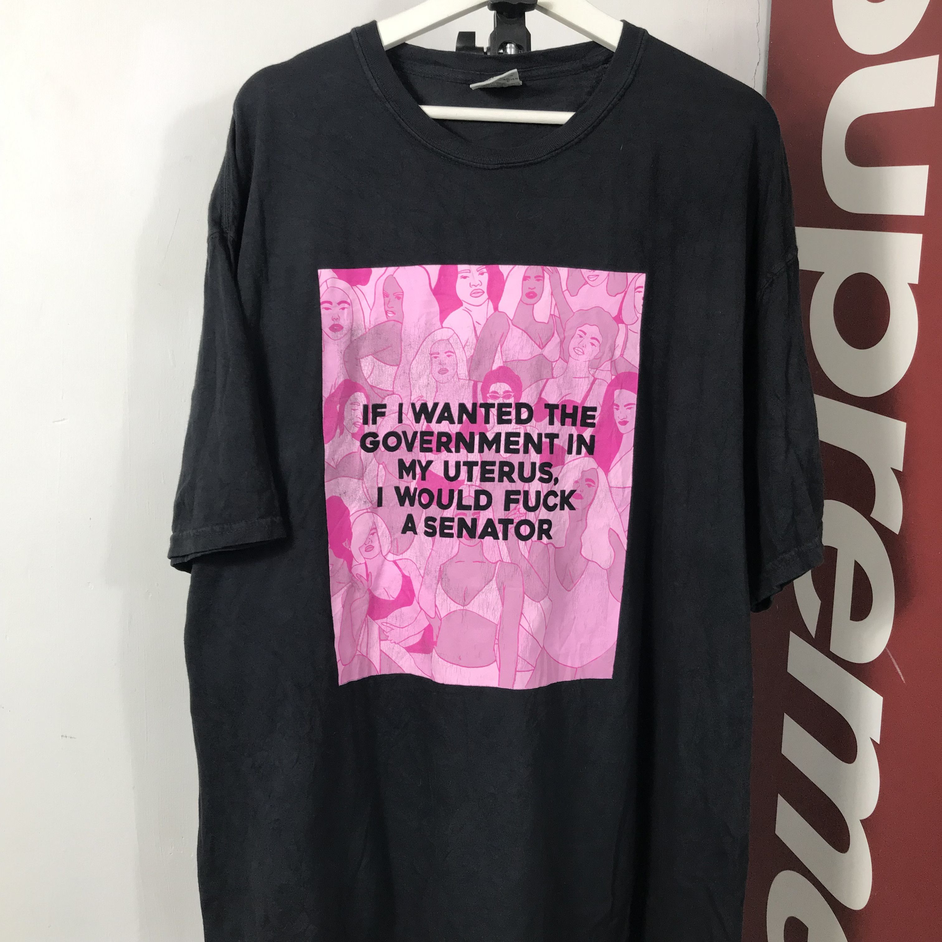 Vintage vintage humor if i wanted goverment i fuck senator Size US XXL / EU 58 / 5 - 2 Thumbnail