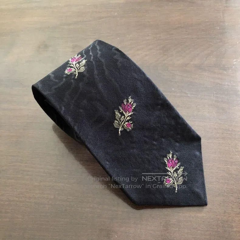 Dries Van Noten Dries Van Noten Embroidered Water Wave Pattern Silk Tie Size ONE SIZE - 1 Thumbnail