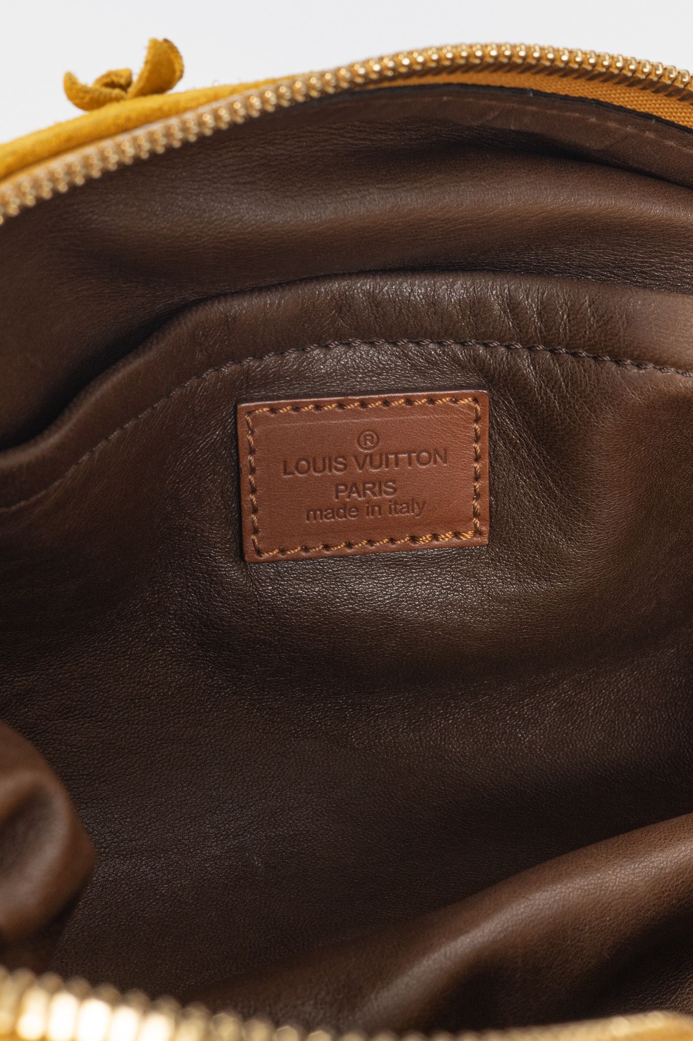 Louis Vuitton Louis Vuitton Onatah Fleurs GM Mais Suede Hobo Bag Size ONE SIZE - 14 Thumbnail