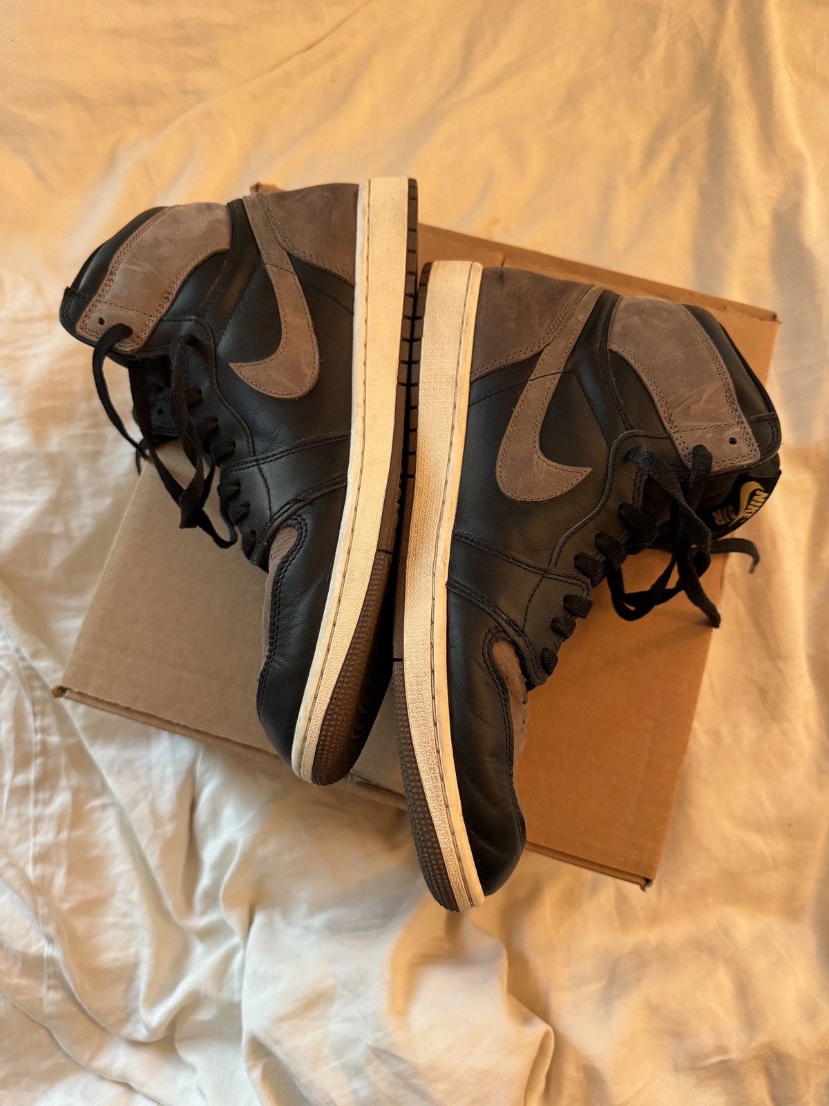 Jordan Brand Jordan 1 Palomino Size US 13 / EU 46 - 3 Thumbnail