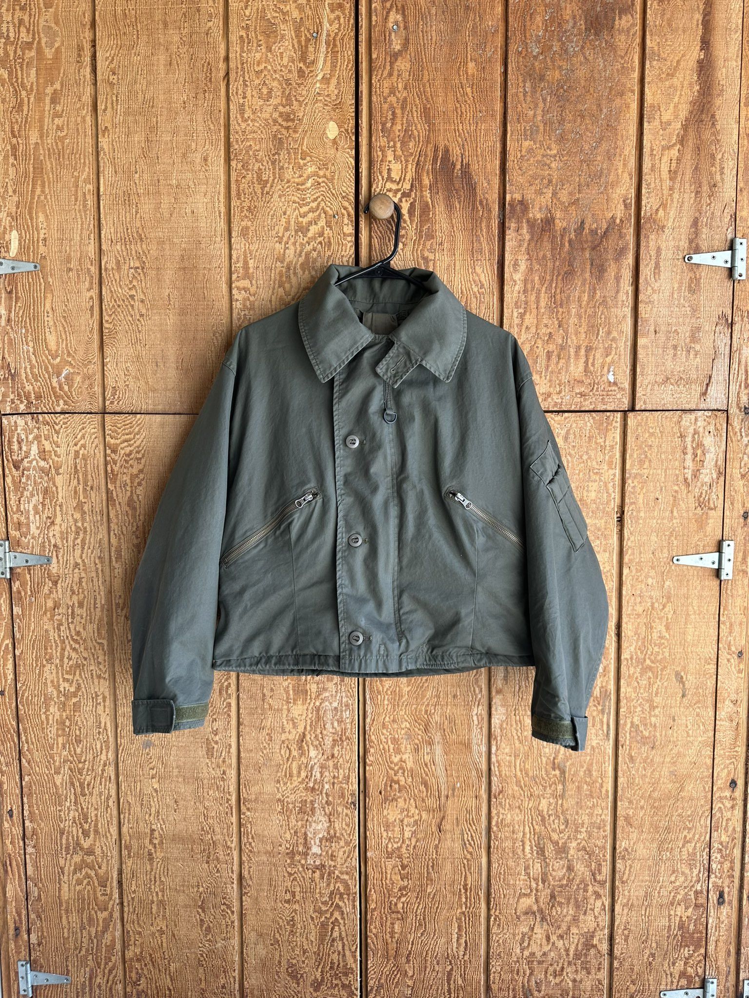 Image of Military x Vintage British Royal Air Force (Raf) Cold Weather Jacket Size 3 in Khaki, Men's