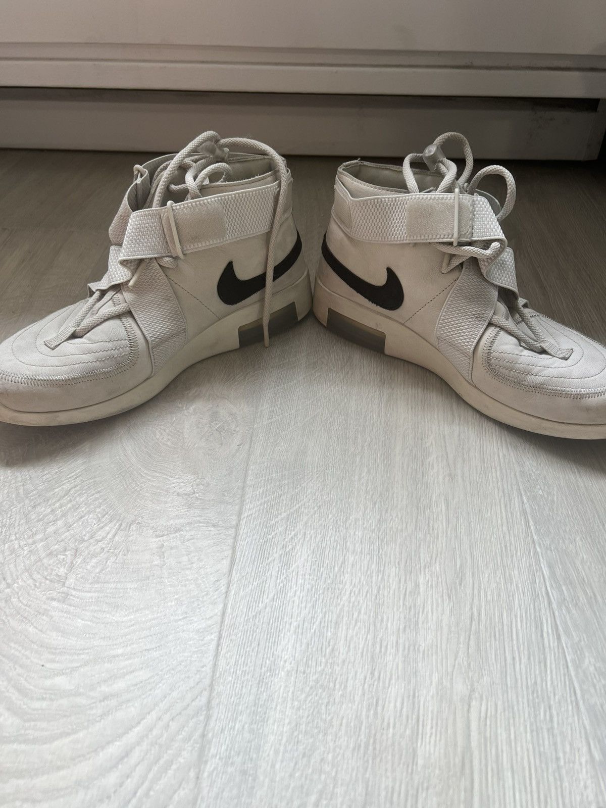 Fear of God × Nike Nike Air Fear of God Raid Size US 10.5 / EU 43-44 - 2 Thumbnail