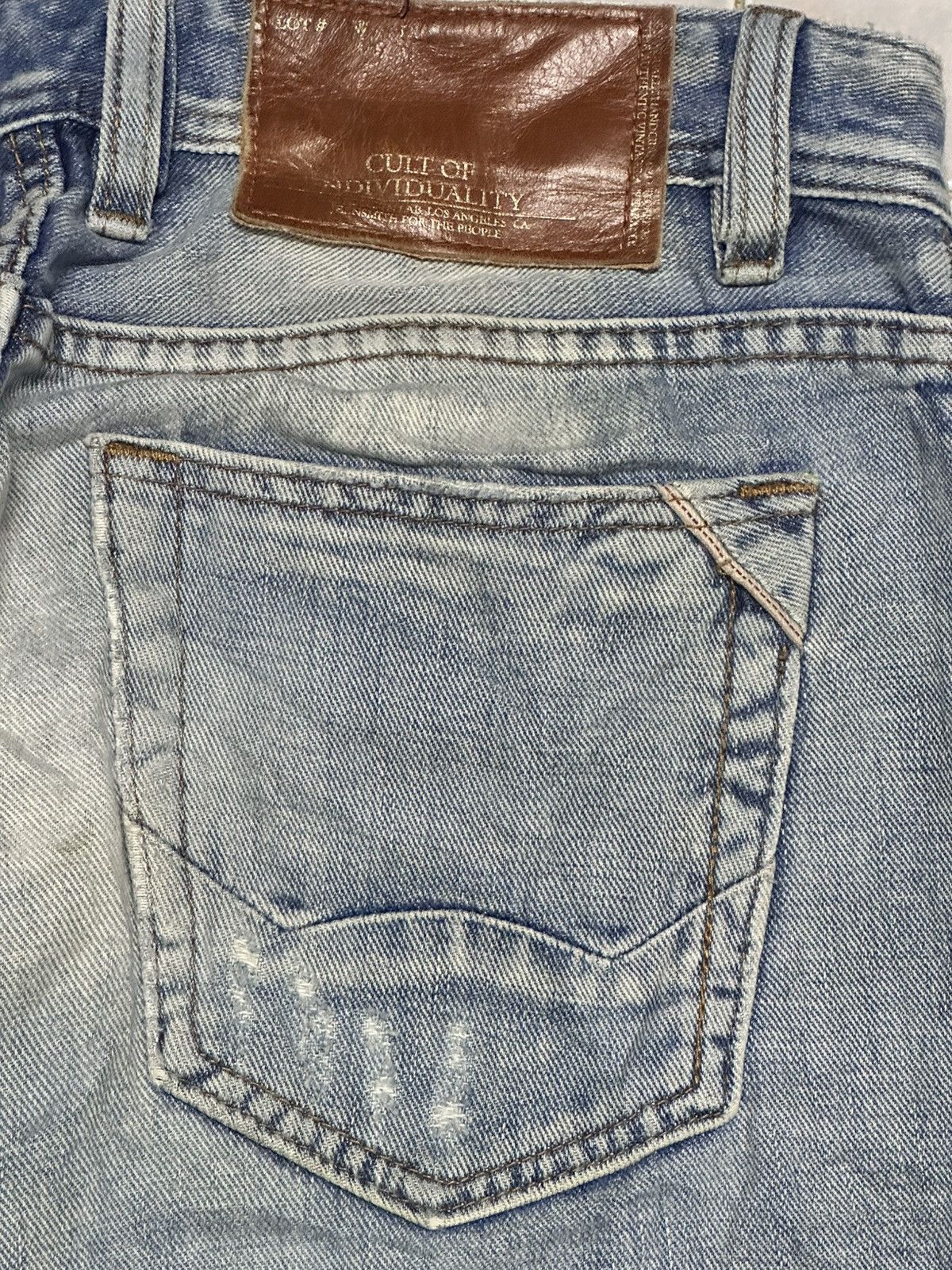 Cult Of Individuality Cult of individuality Vintage Distressed Wideleg & Painted Size US 33 - 7 Thumbnail