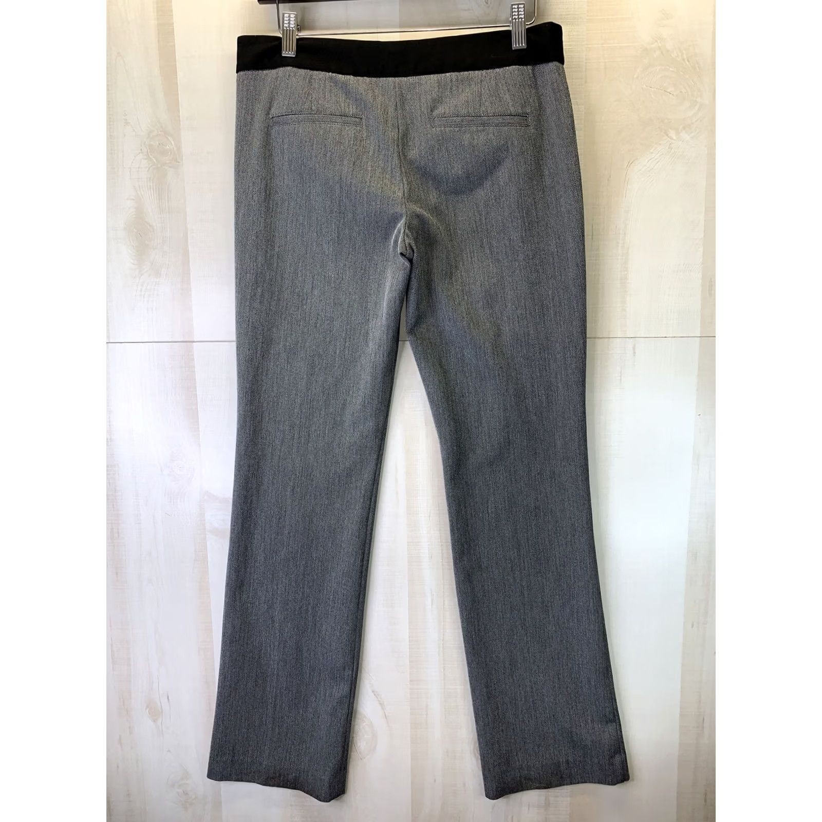 Express Express Women Dress Pants Gray Straight Leg Workwear 6 Regular XS? Not included. Size 28" / US 6 / IT 42 - 6 Thumbnail